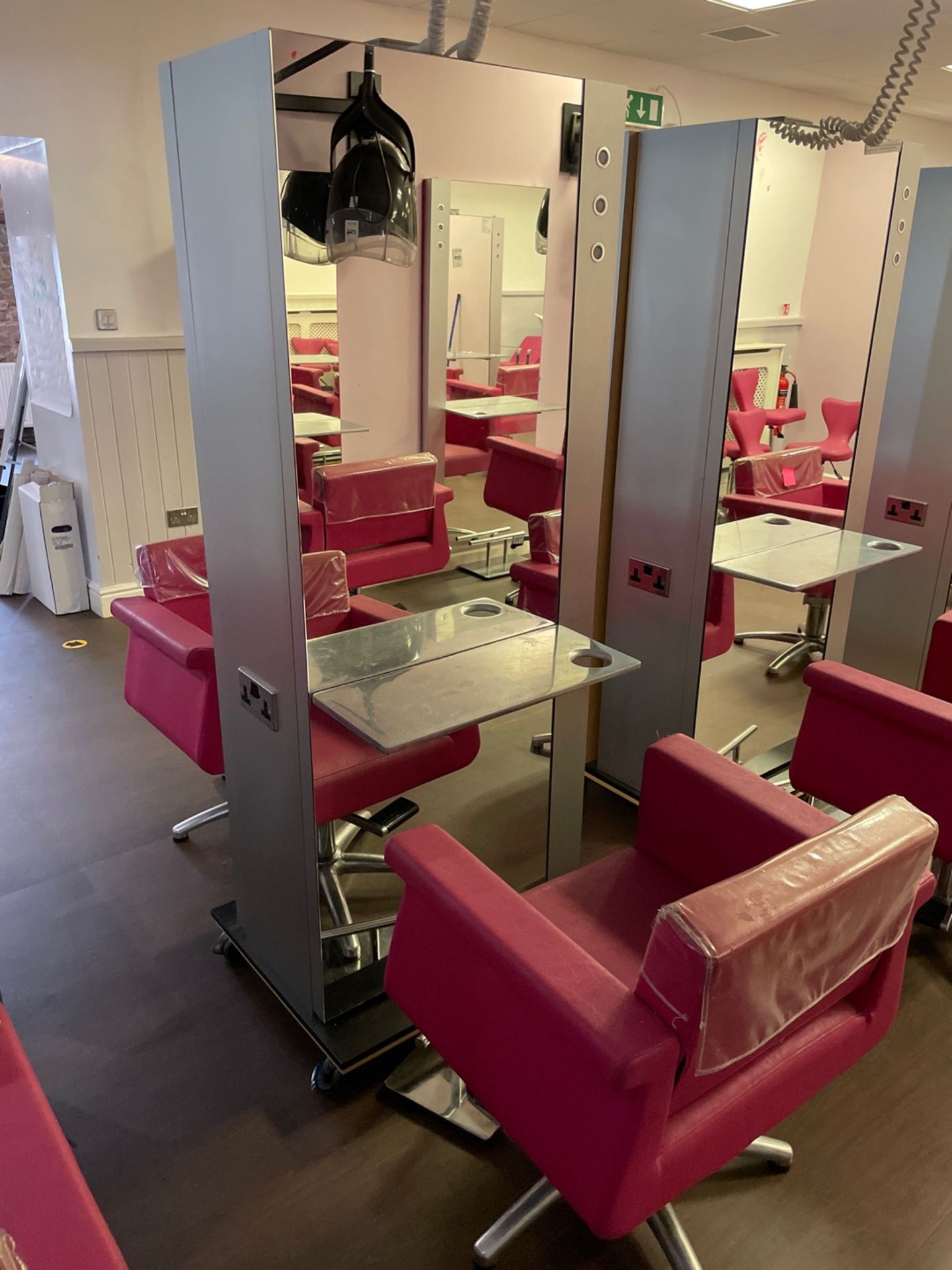 Hairdressing Dual Station - Image 2 of 7