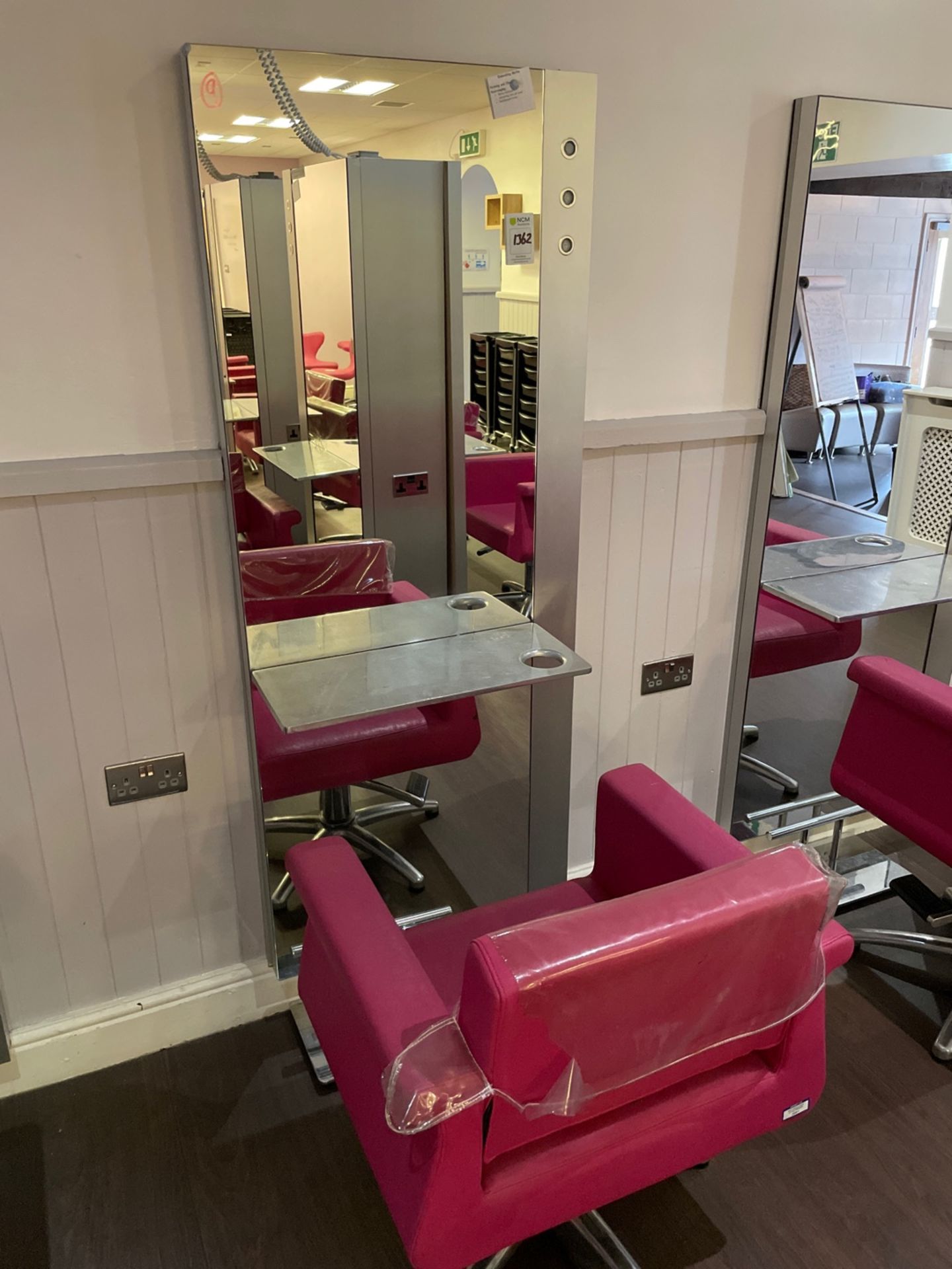 Hairdressing Station