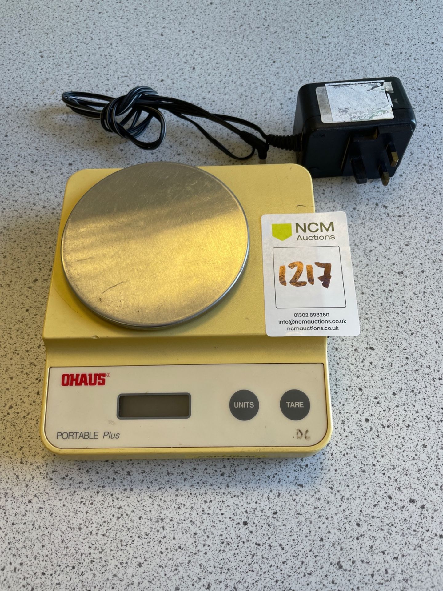 Ohaus Digital Lab Scales