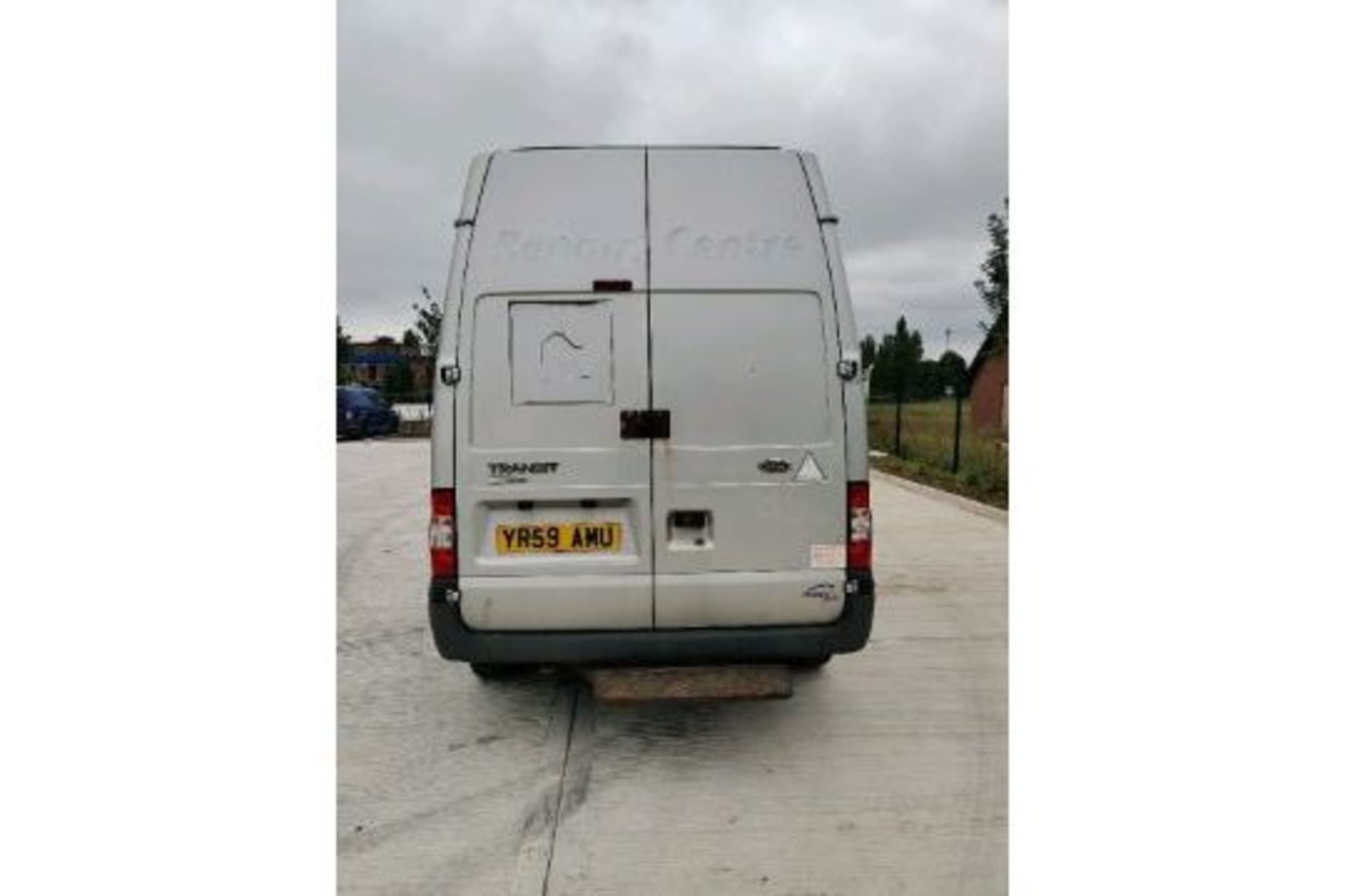 ENTRY DIRECT FROM LOCAL AUTHORITY Ford Transit 115 T350M FWD, Reg: YR59AMU - Image 4 of 29