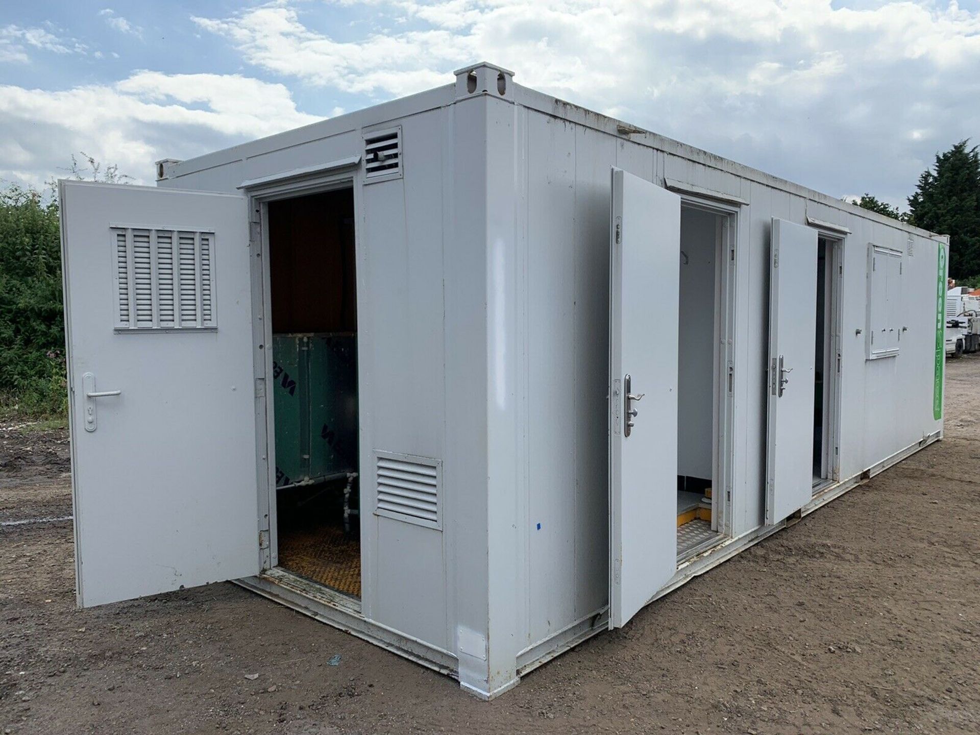 ECO Welfare Unit Site Cabin Canteen Generator Toilet Portable Anti Vandal Steel - Image 2 of 11