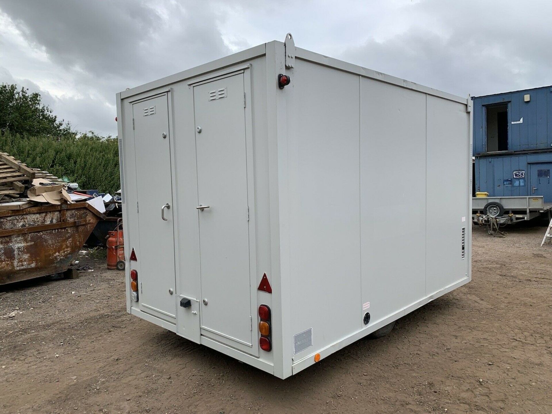 AJC Towable ECO Welfare Unit Site Office Cabin Canteen Toilet Generator - Image 2 of 10