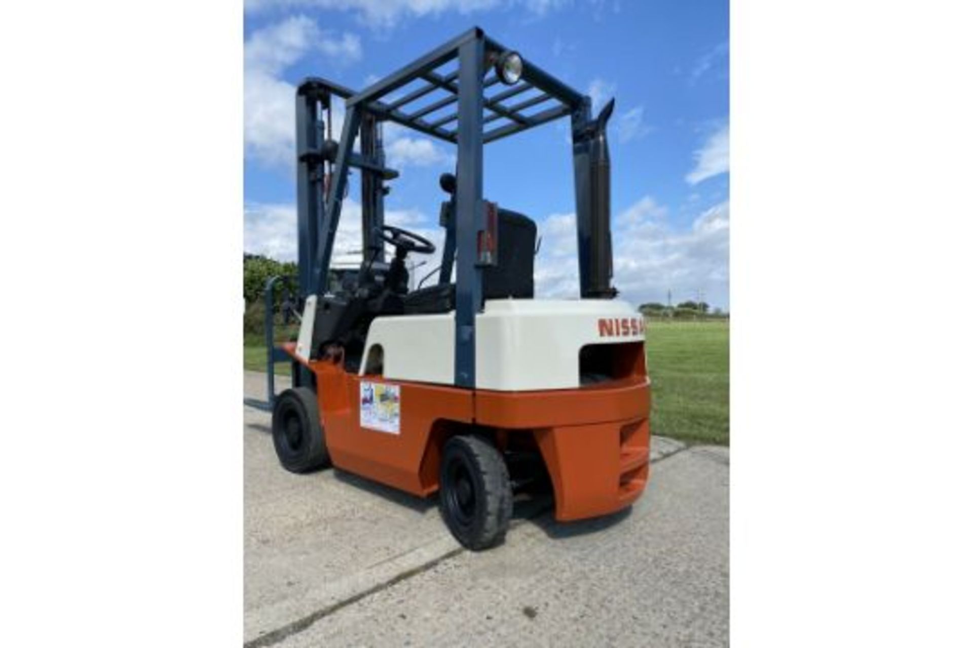 Nissan diesel Forklift Truck - Image 3 of 6