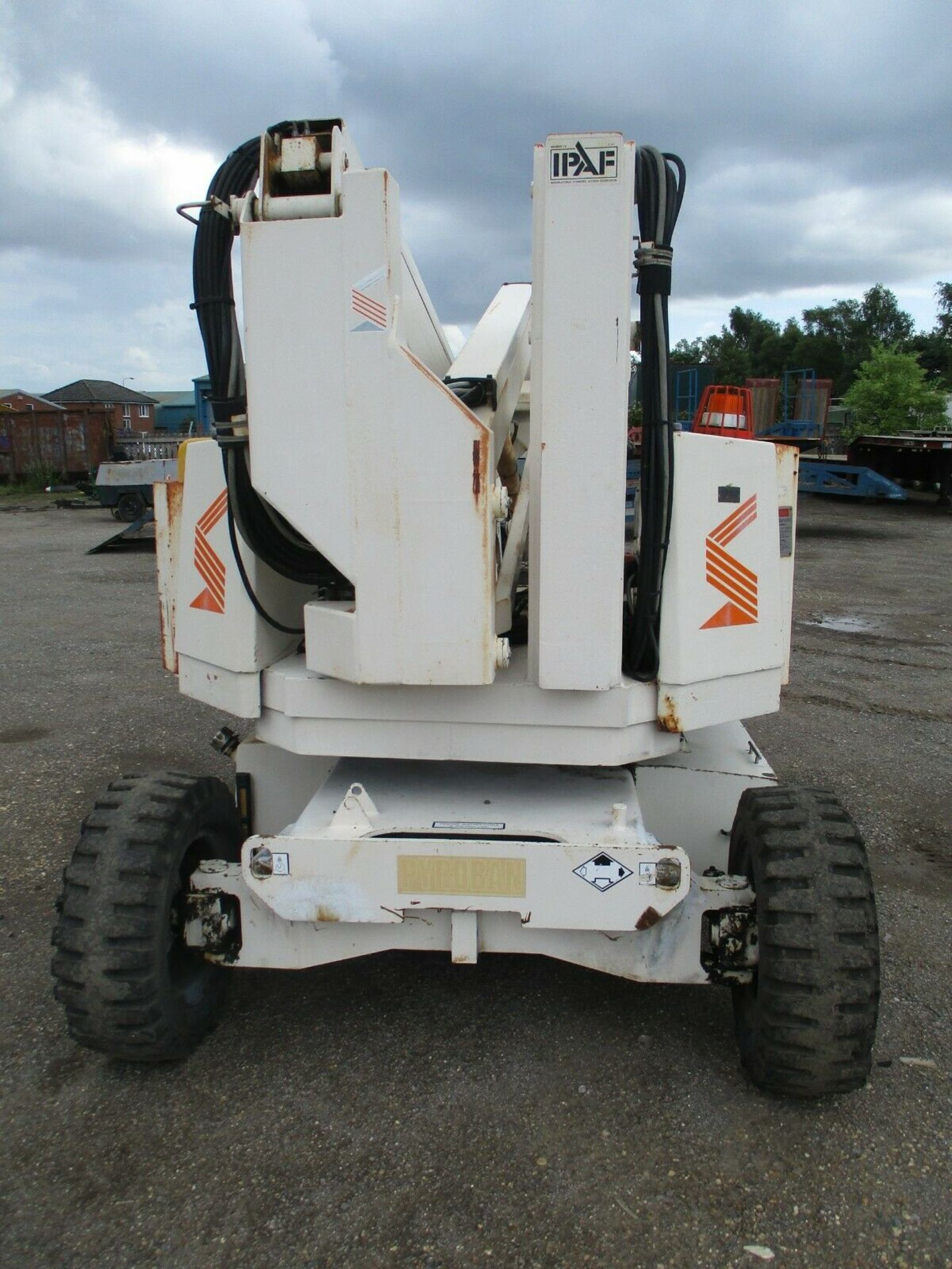 Simon Boxer 170 Scissor Lift Access Platform cherry picker - Image 11 of 12