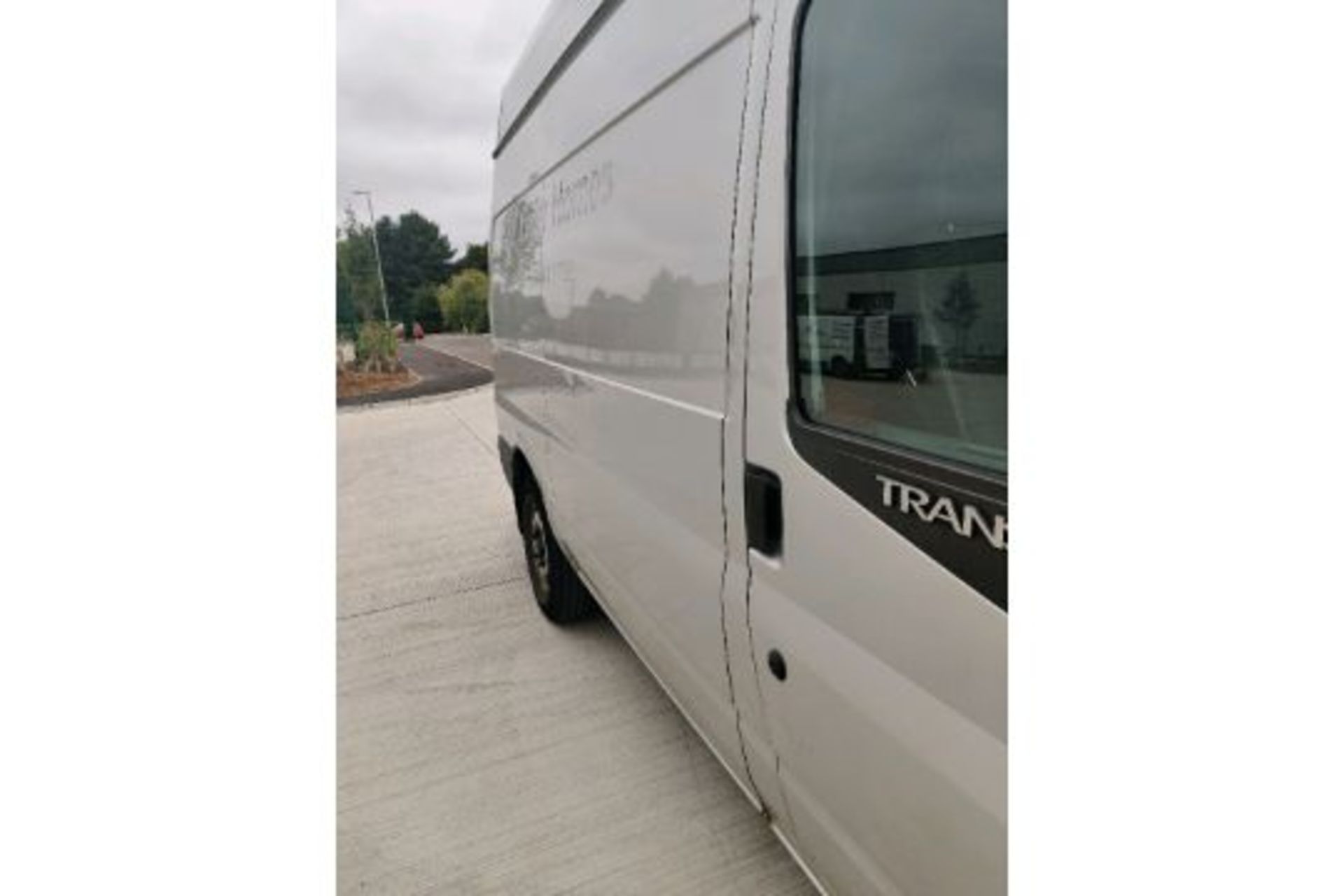 ENTRY DIRECT FROM LOCAL AUTHORITY Ford Transit 115 - Image 13 of 21