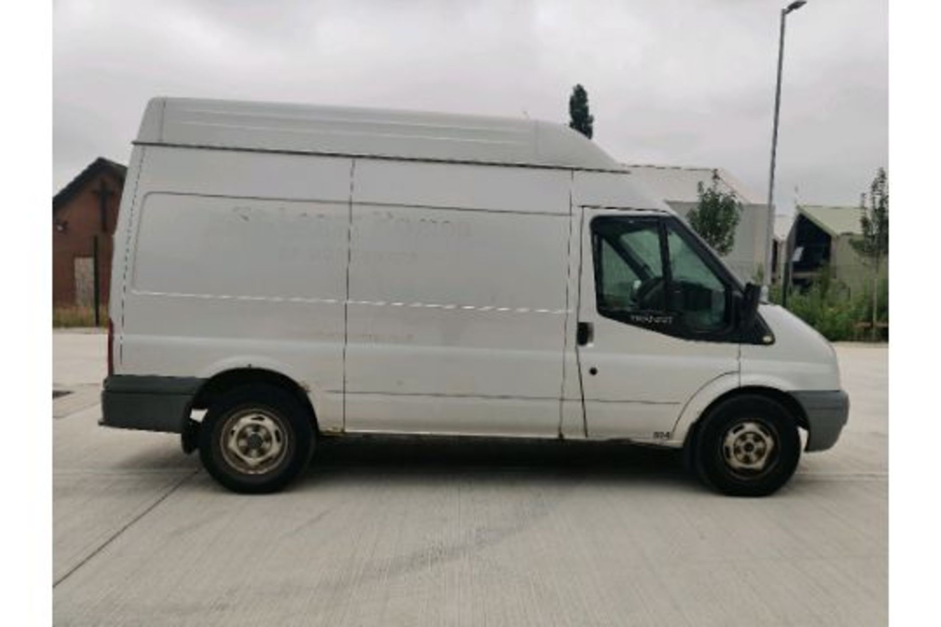 ENTRY DIRECT FROM LOCAL AUTHORITY Ford Transit 115