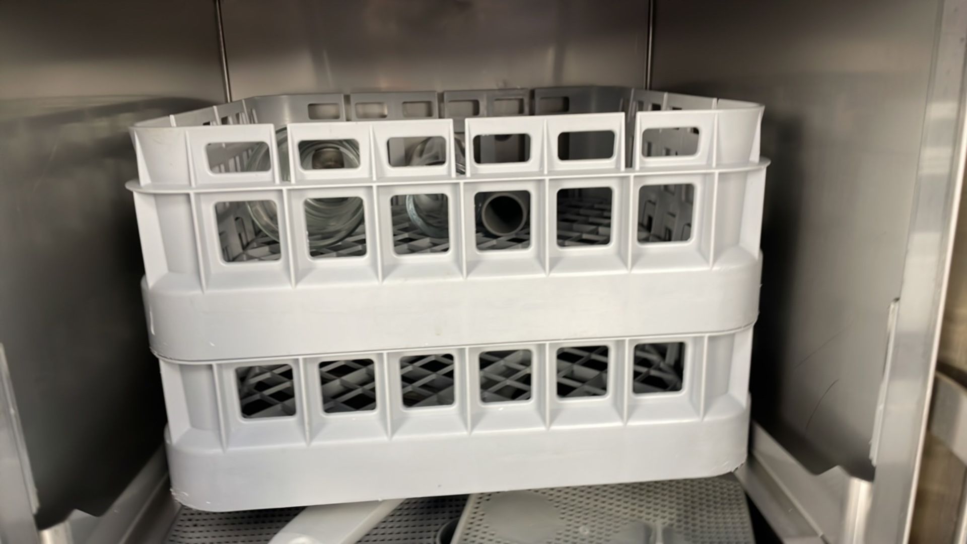 Eco-1 class e q glass washer - Image 2 of 4