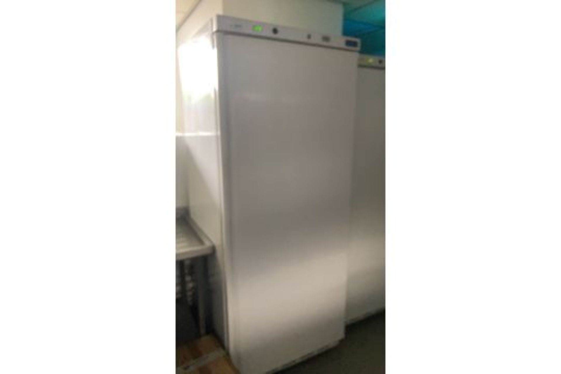 Upright freezer