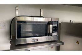 Buffalo microwave oven
