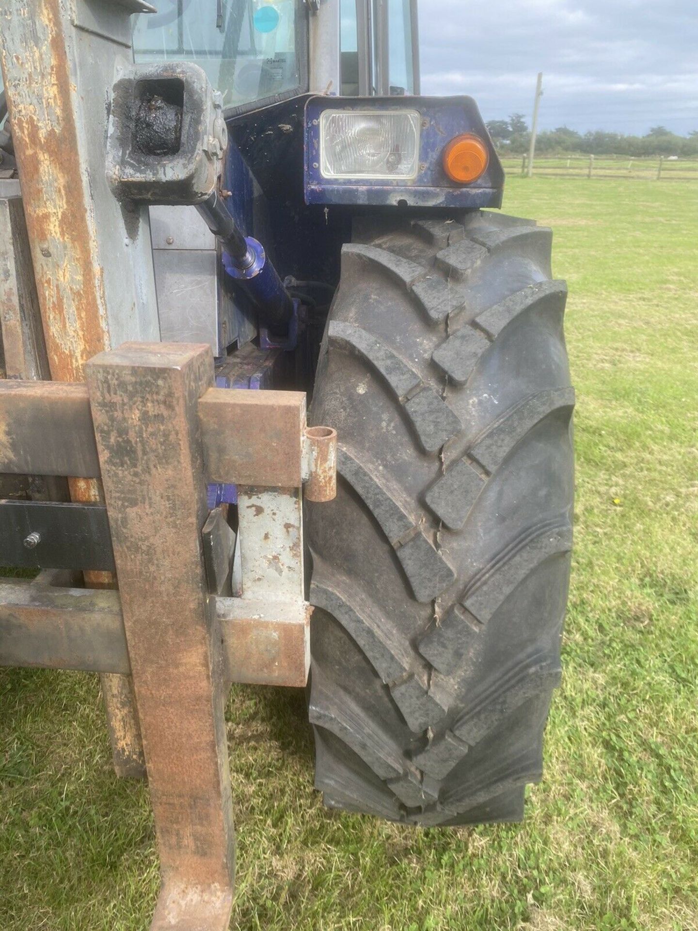 Mantou M26.4 four wheel drive diesel forklift - Image 6 of 10