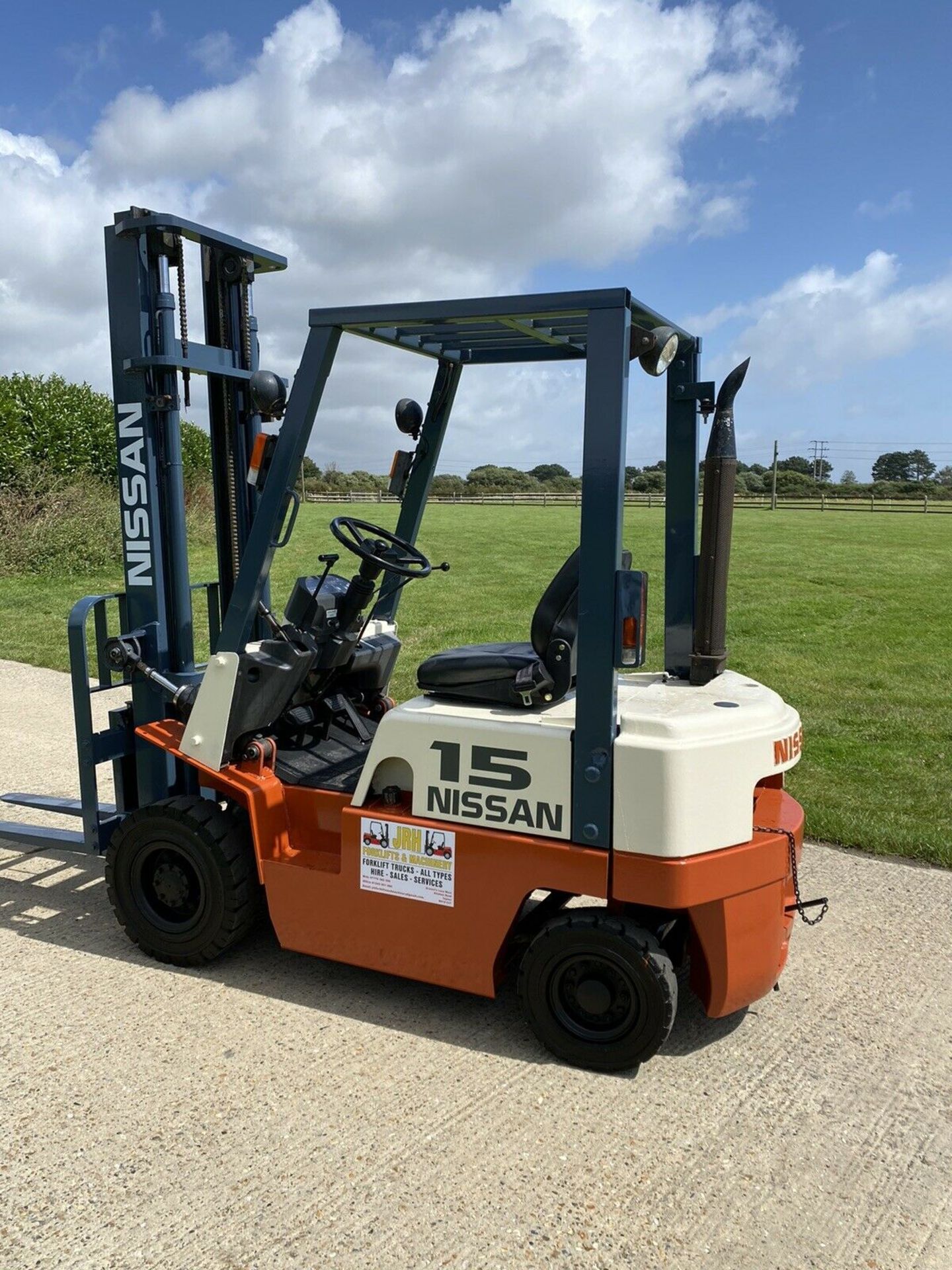 Nissan 1.5 Tonne Diesel Forklift - Image 2 of 6