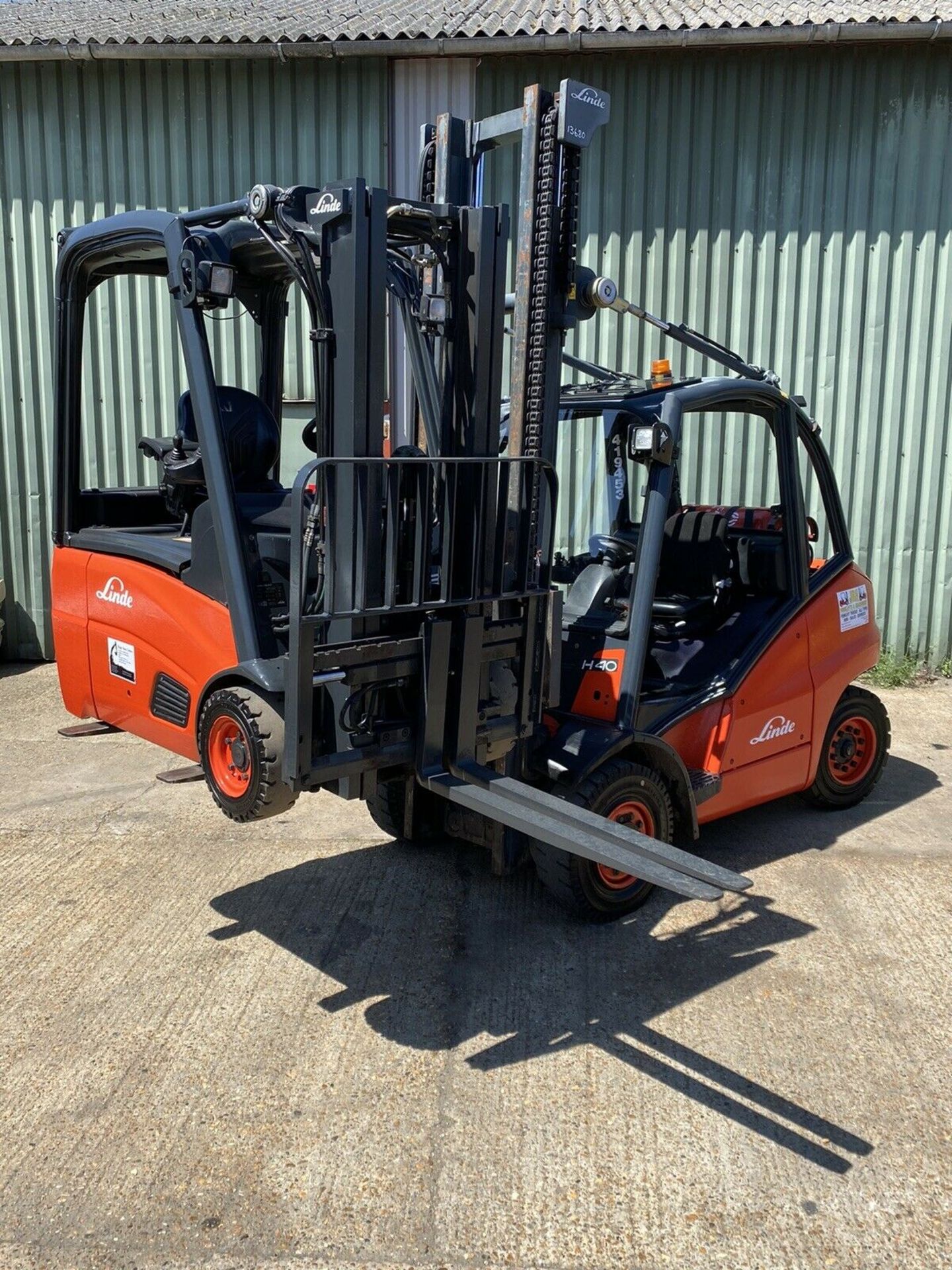 Linde H40t Gas forklift truck - Image 2 of 7