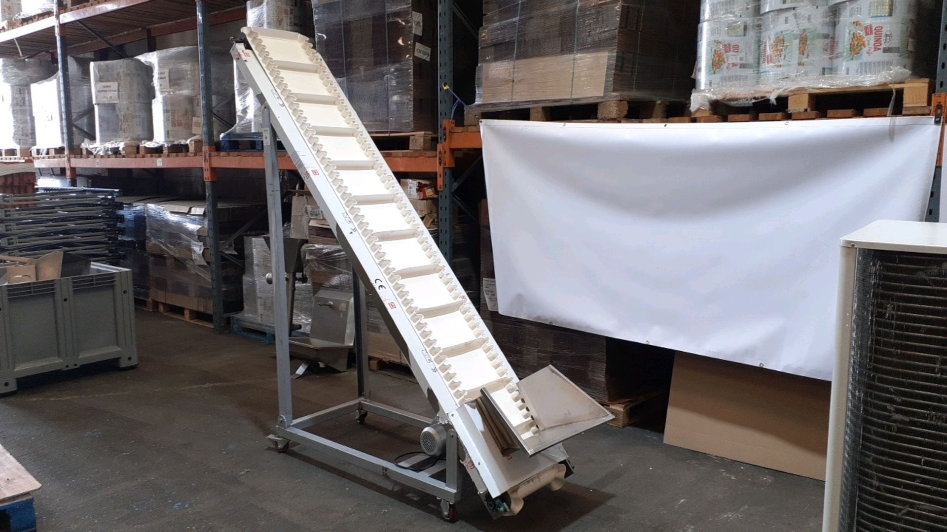 Elevated conveyor