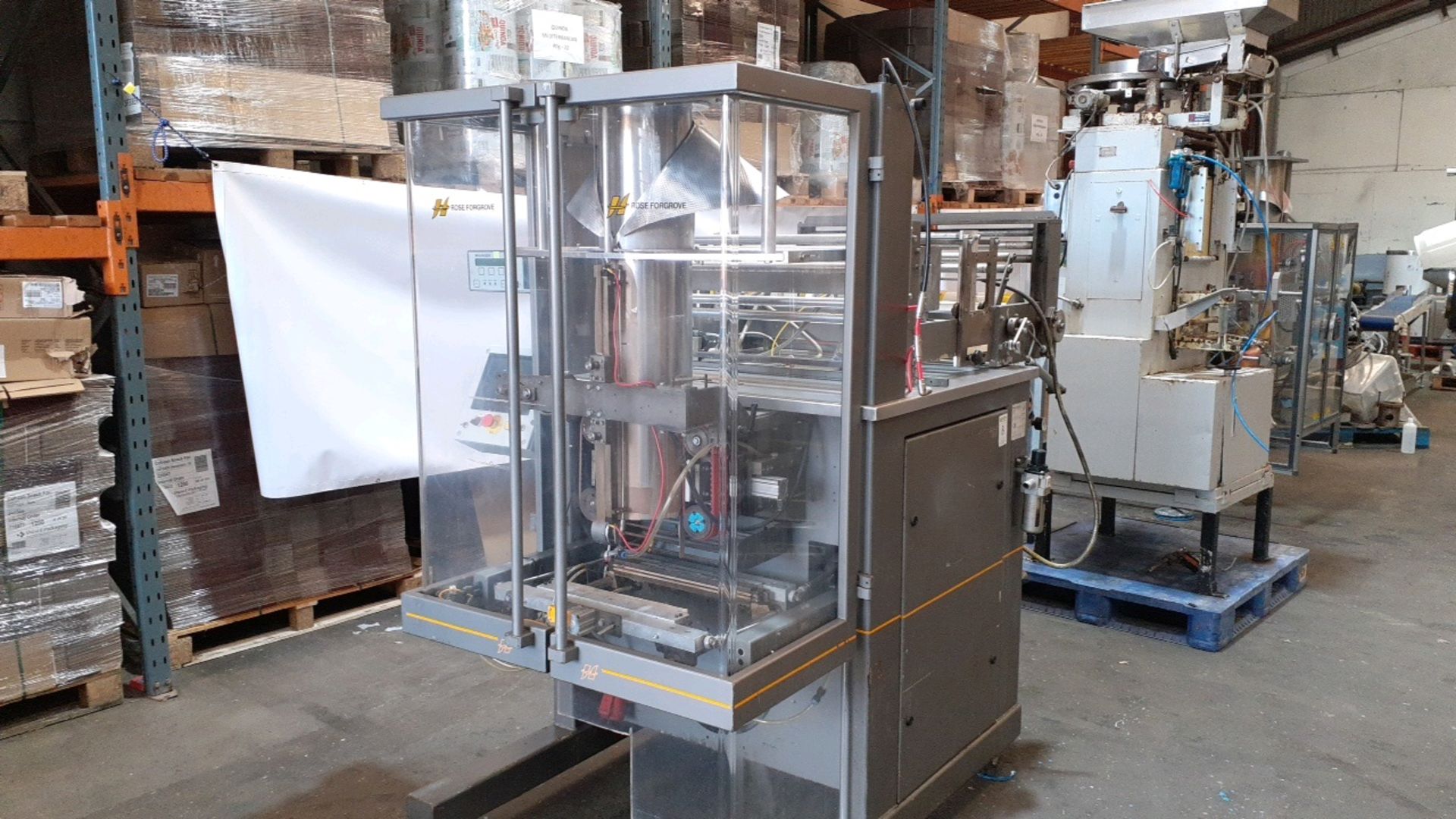 Bagging machine - Image 2 of 5