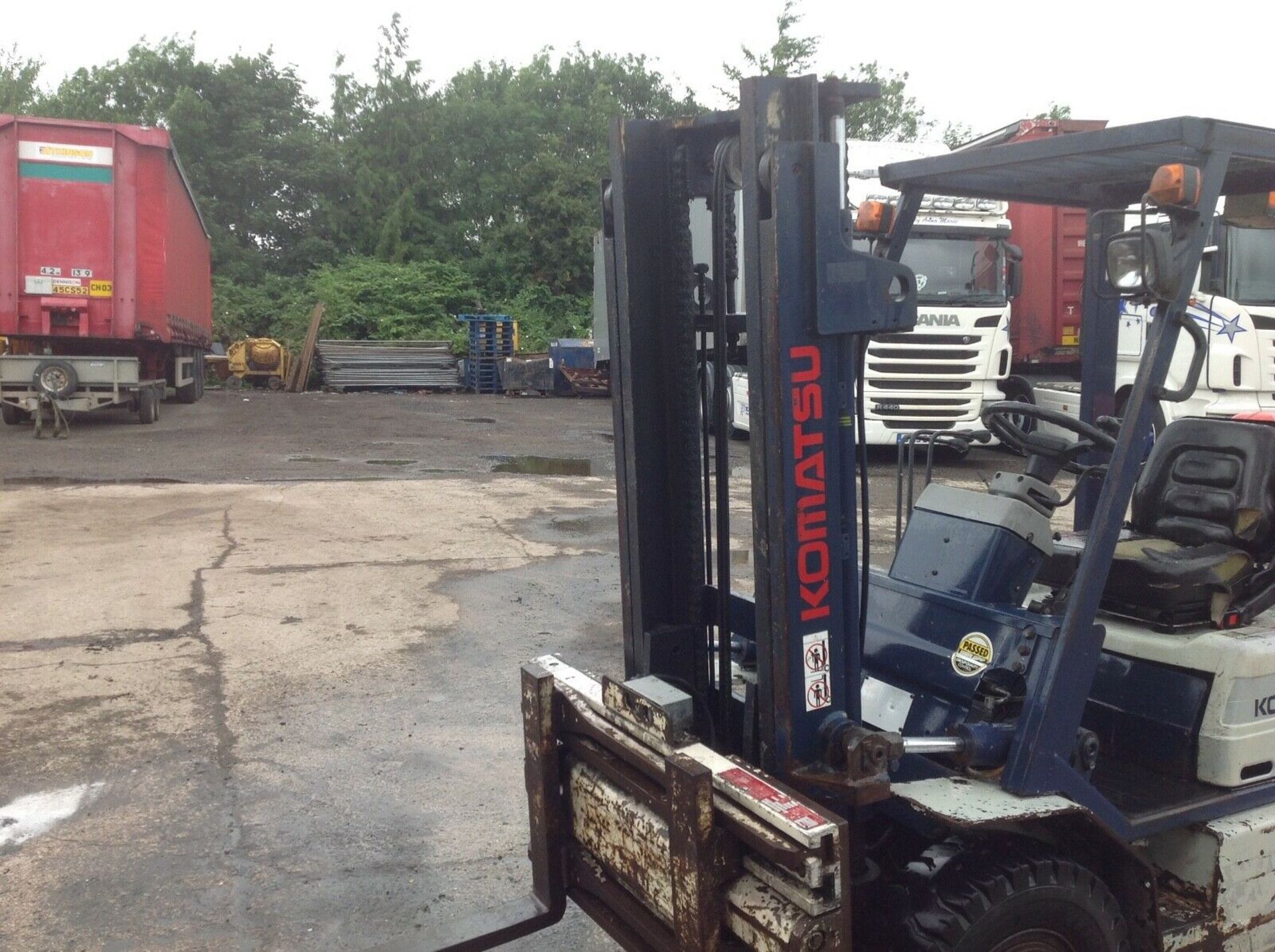 Komatsu 2.0 ton gas forklift - Image 2 of 8