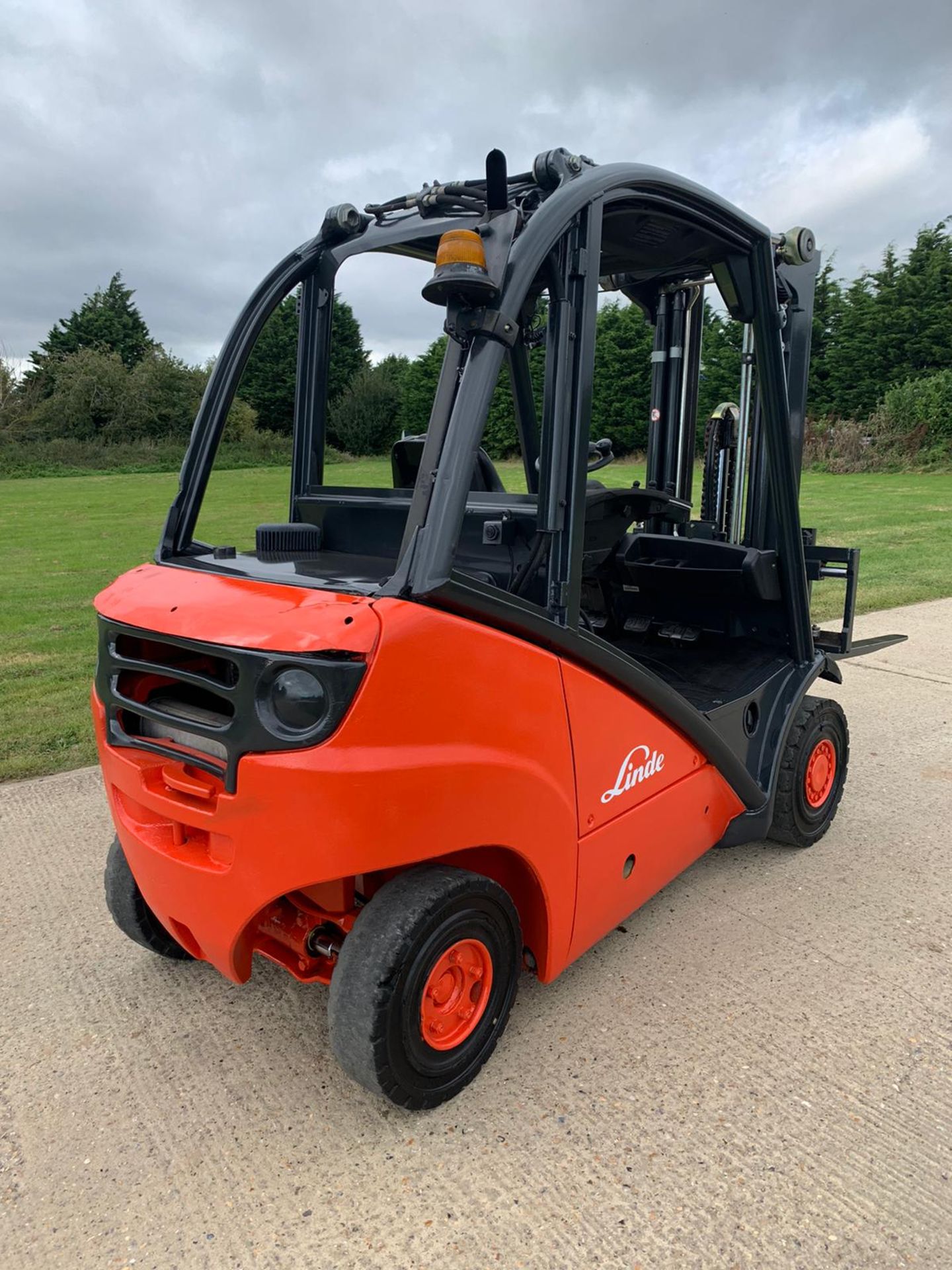 Linde 2 Tonne Diesel Container Spec Forklift - Image 3 of 4