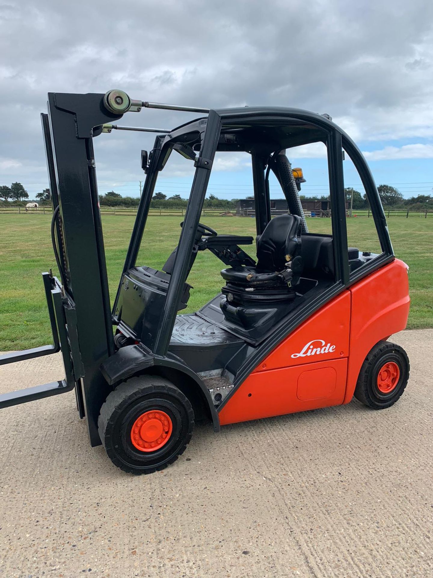 Linde 2 Tonne Diesel Container Spec Forklift