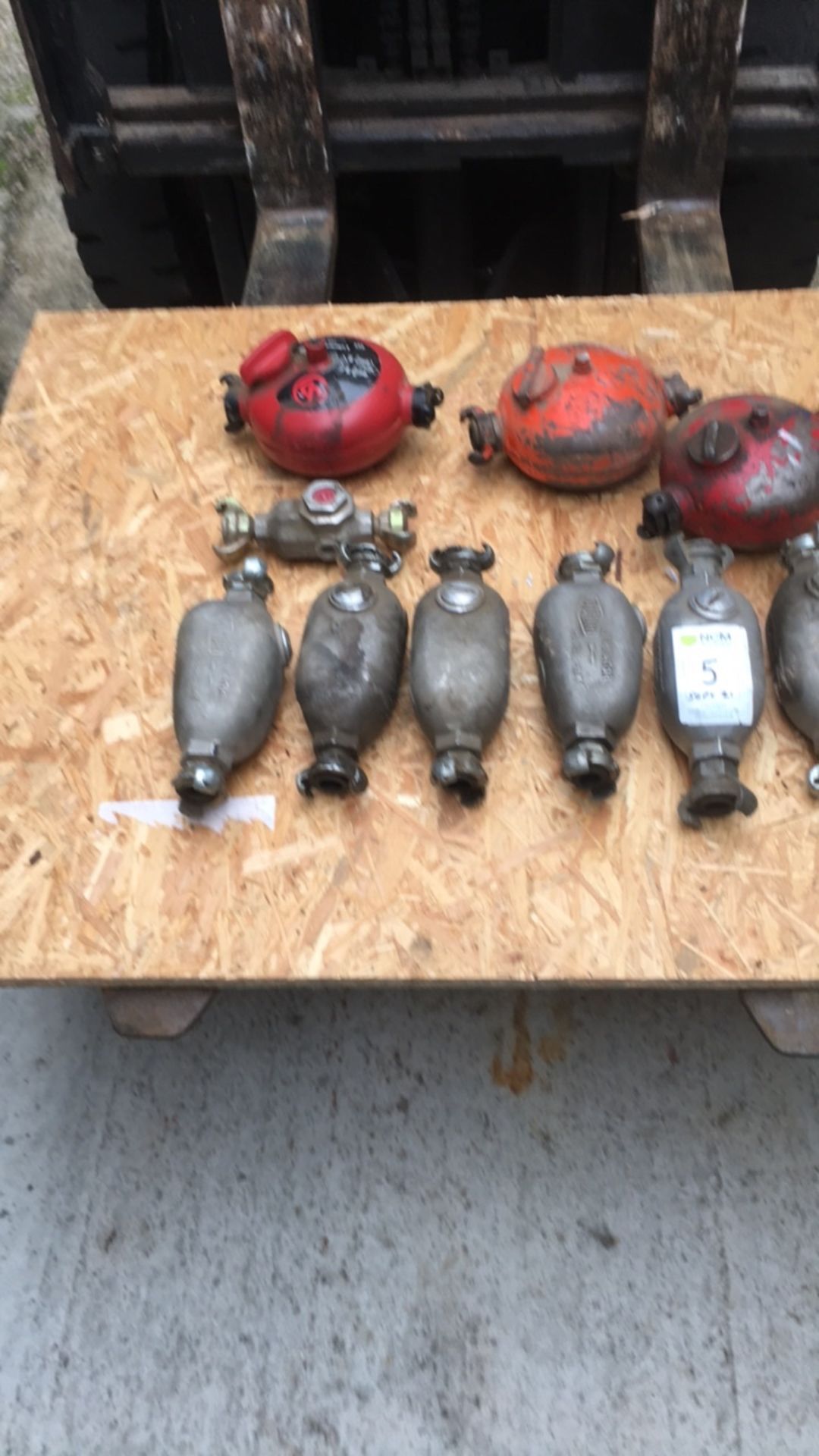 Pneumatic airline lubricator job lot - Image 5 of 5