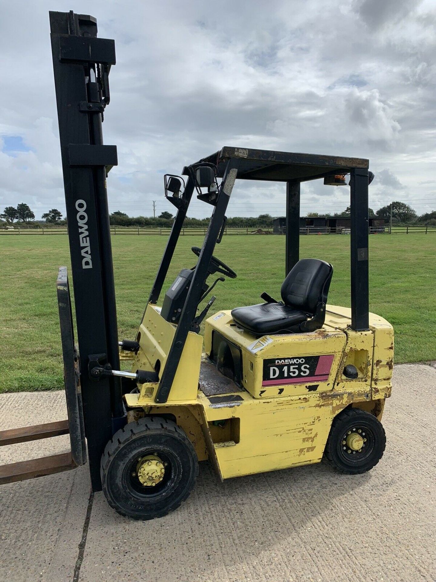 Daewoo 1.5 Tonne Diesel Forklift - Image 3 of 3