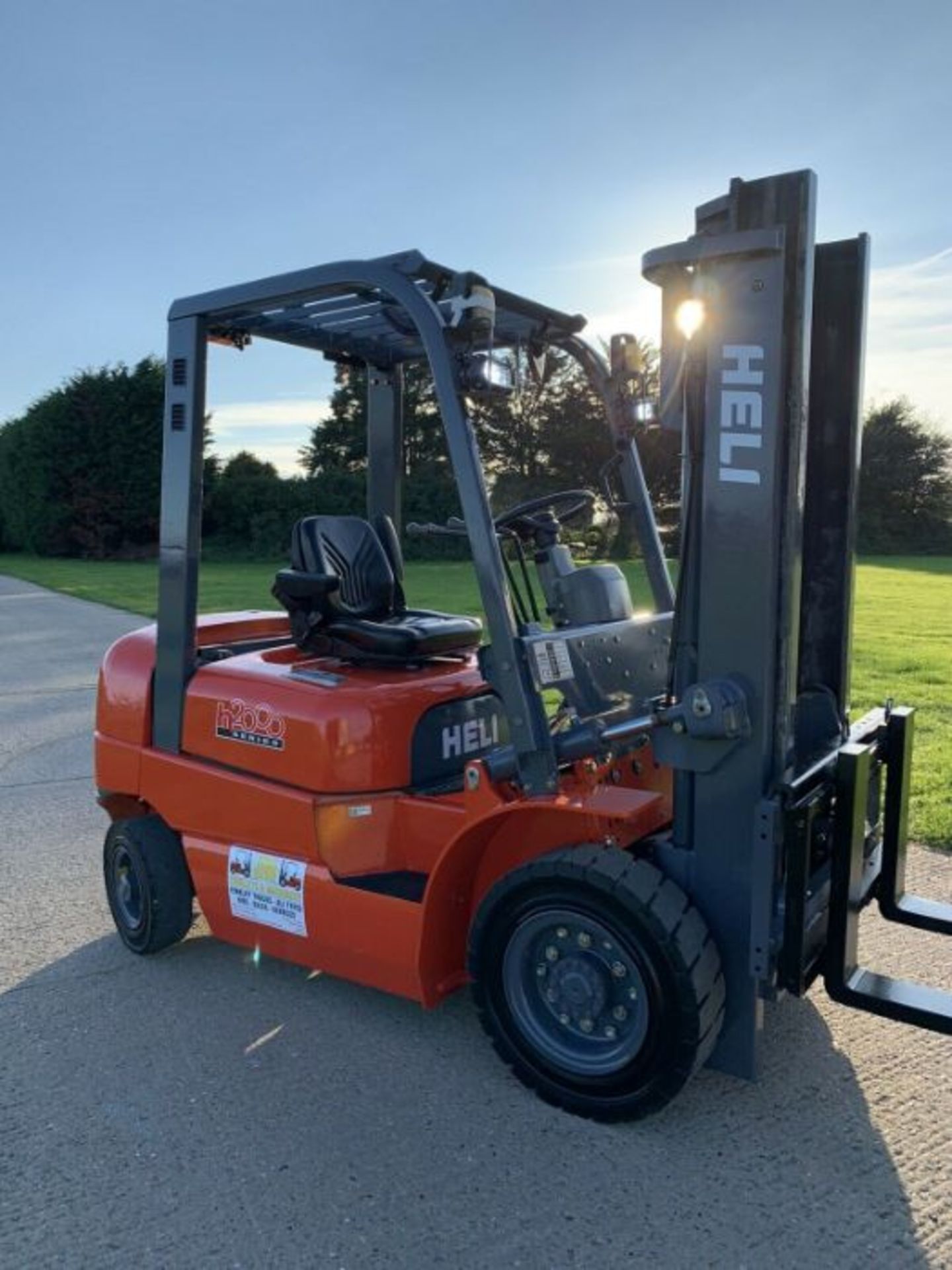 Heli 2Tonne Diesel Forklift - Image 4 of 8