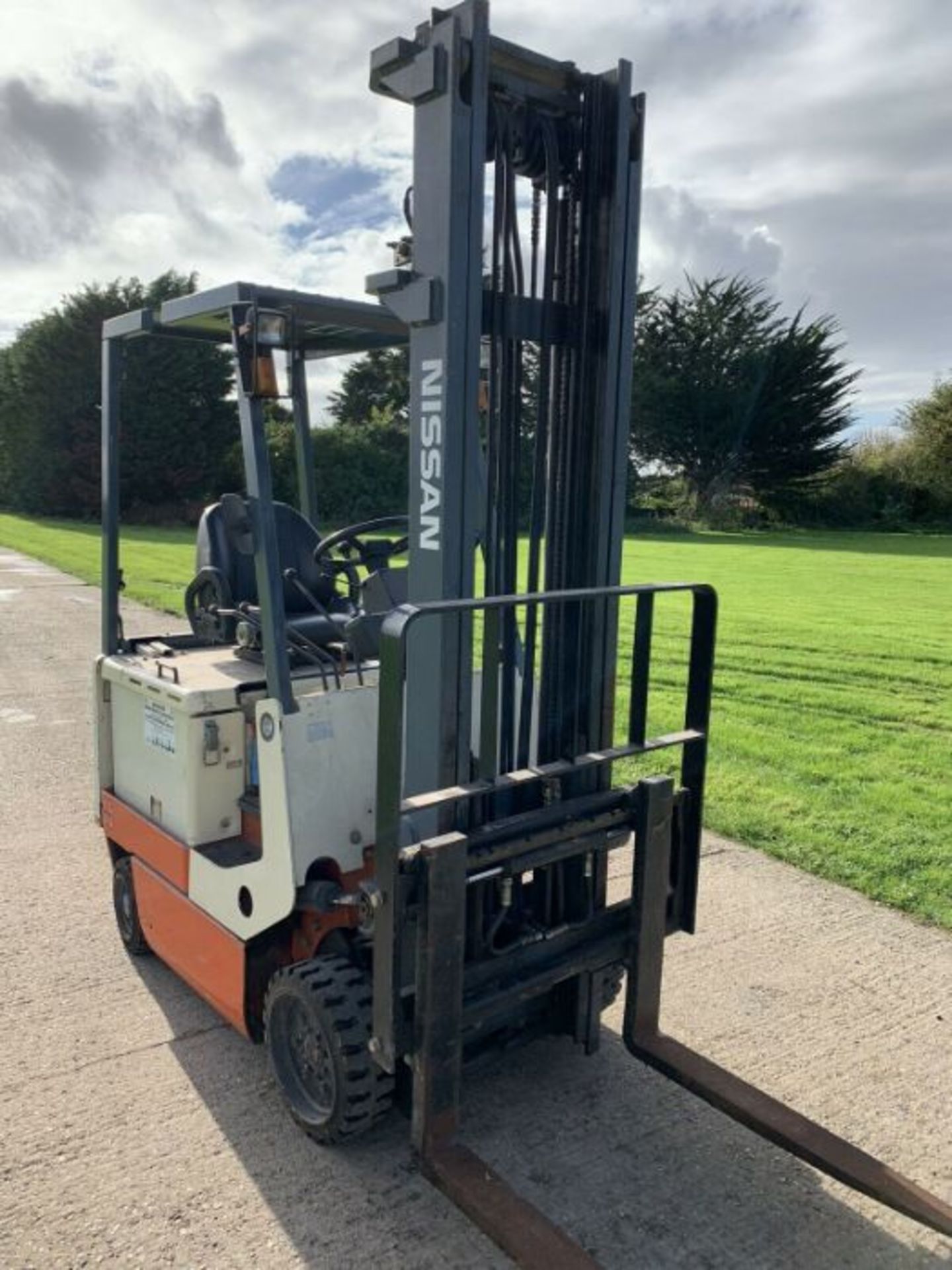 Nissan Electric Forklift Truck