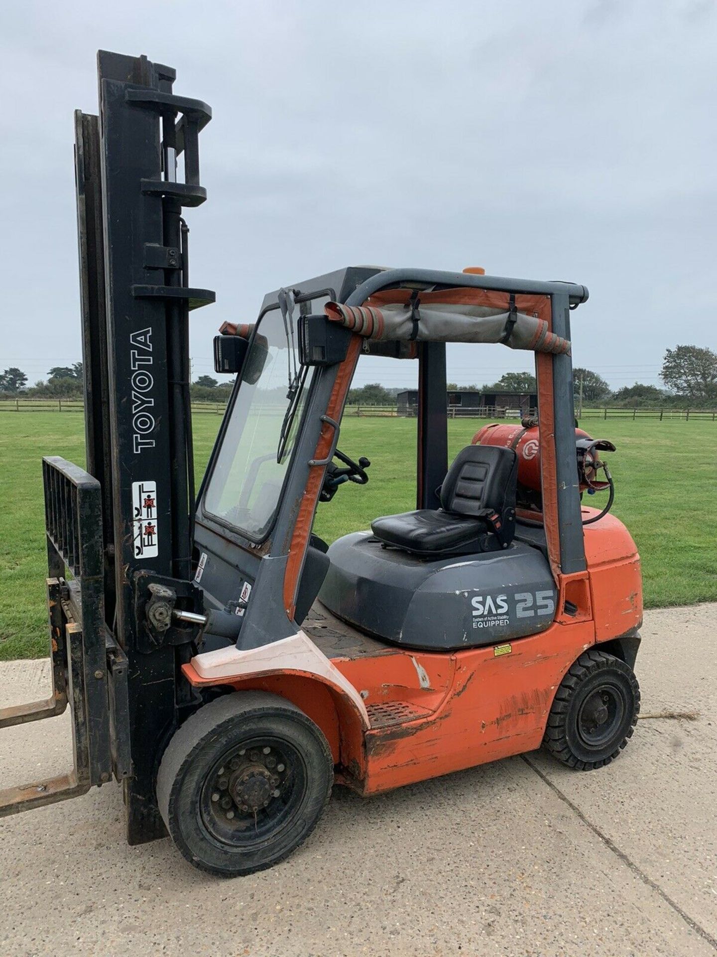 Toyota 2.5 Tonne Gas Forklift