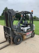 Nissan 2.5 Tonne Gas Forklift