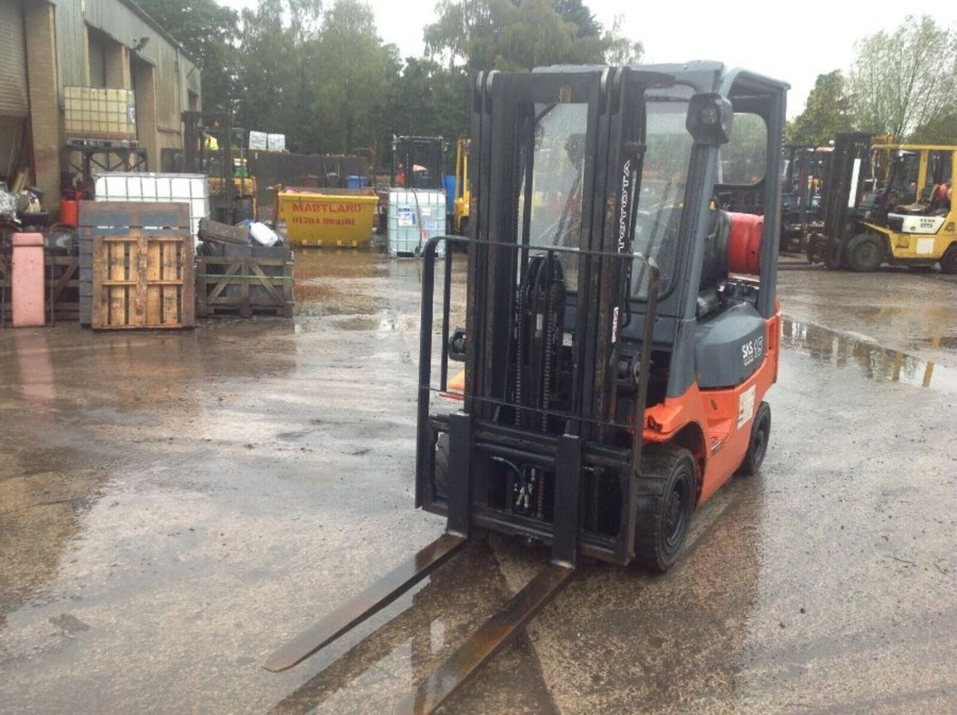 Toyota 1.5 ton gas forklift - Image 6 of 6
