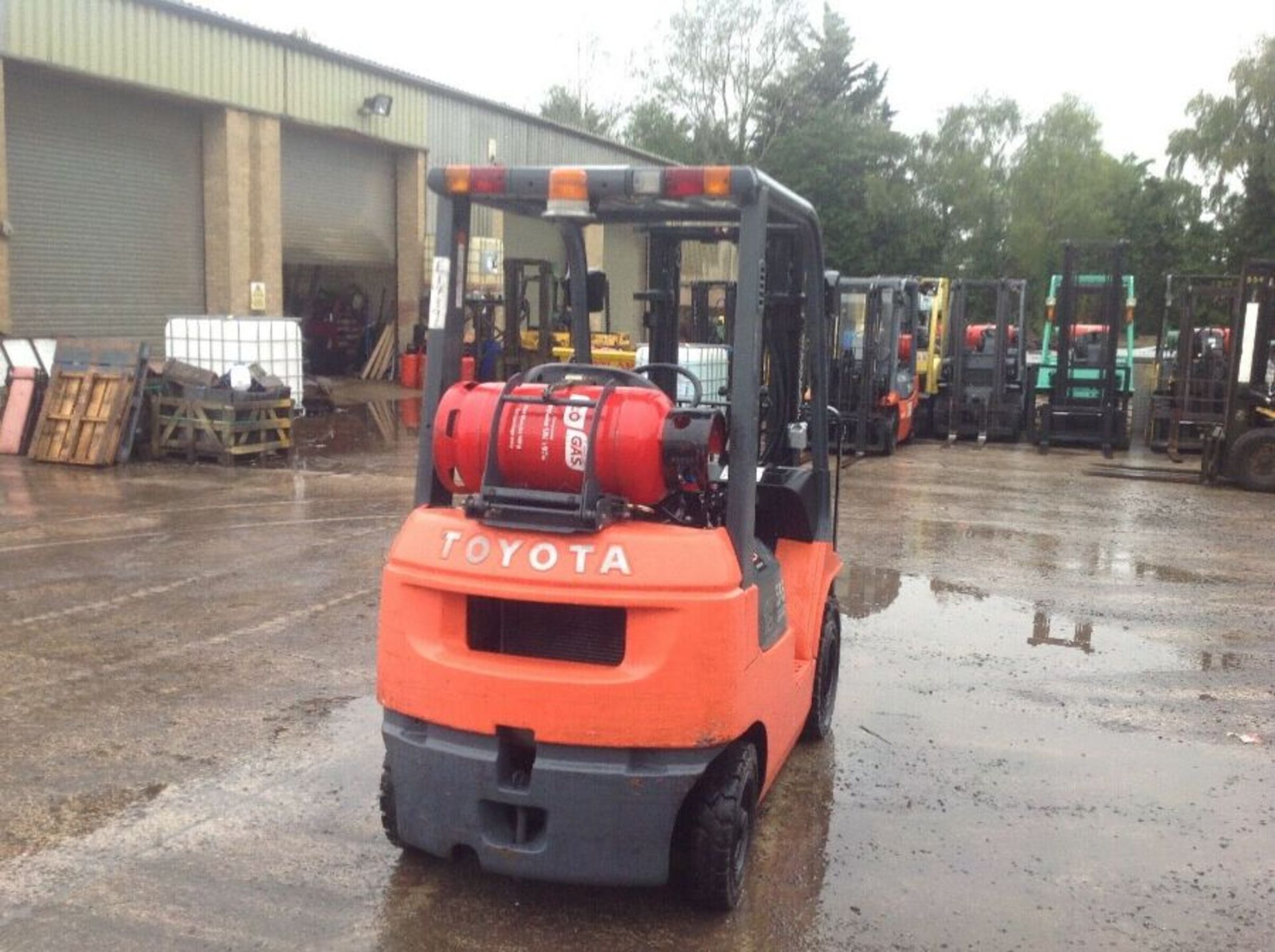 Toyota 1.5 ton gas forklift - Image 5 of 5