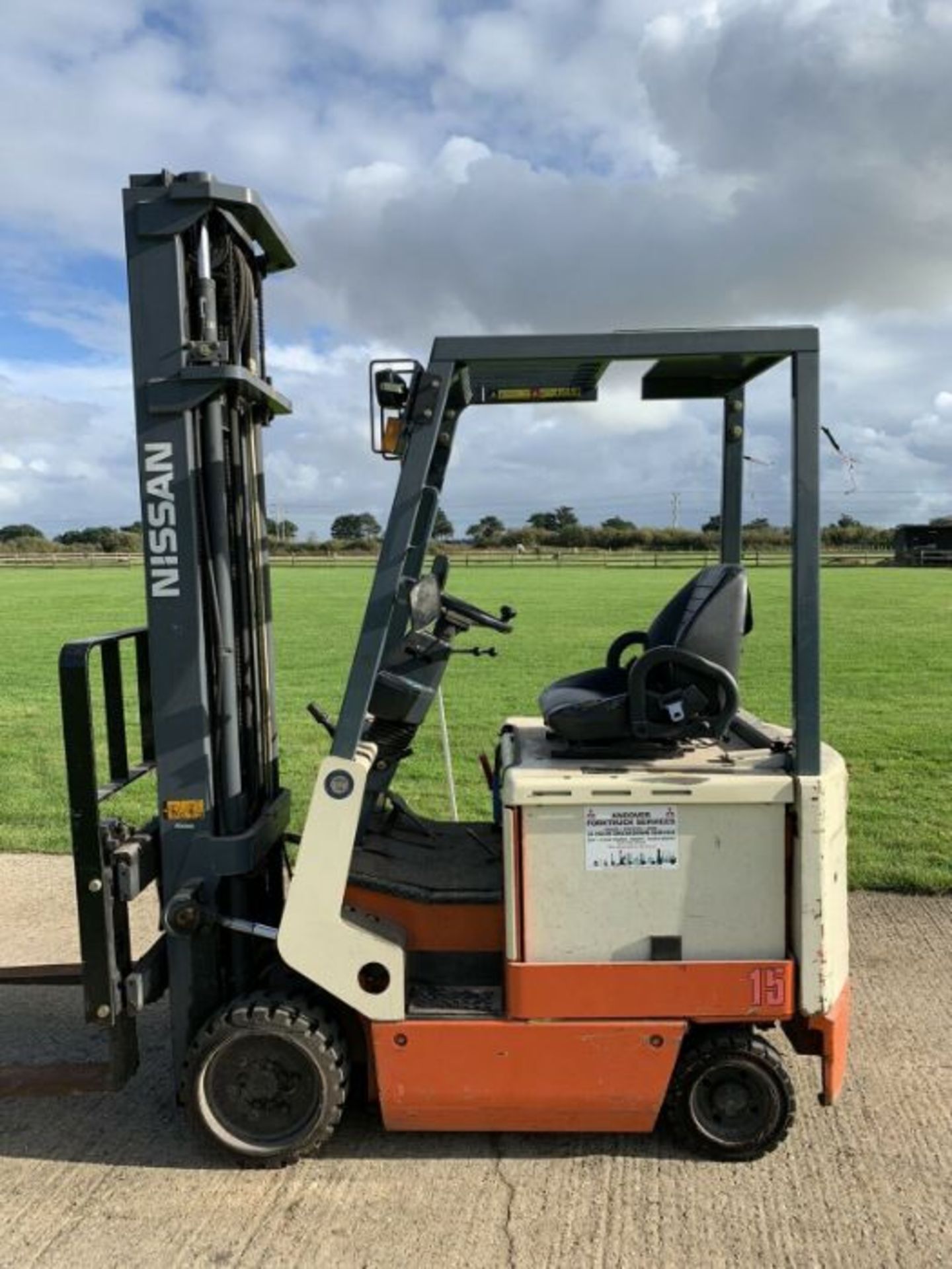 Nissan Electric Forklift Truck - Image 3 of 5