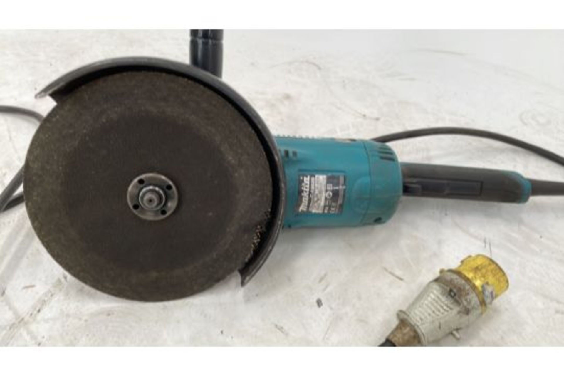 Makita angle grinder