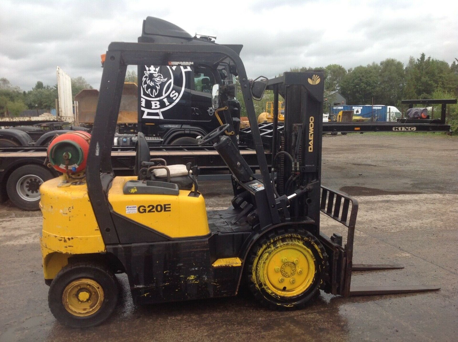 Daewoo 2.0 ton gas forklift - Image 4 of 6