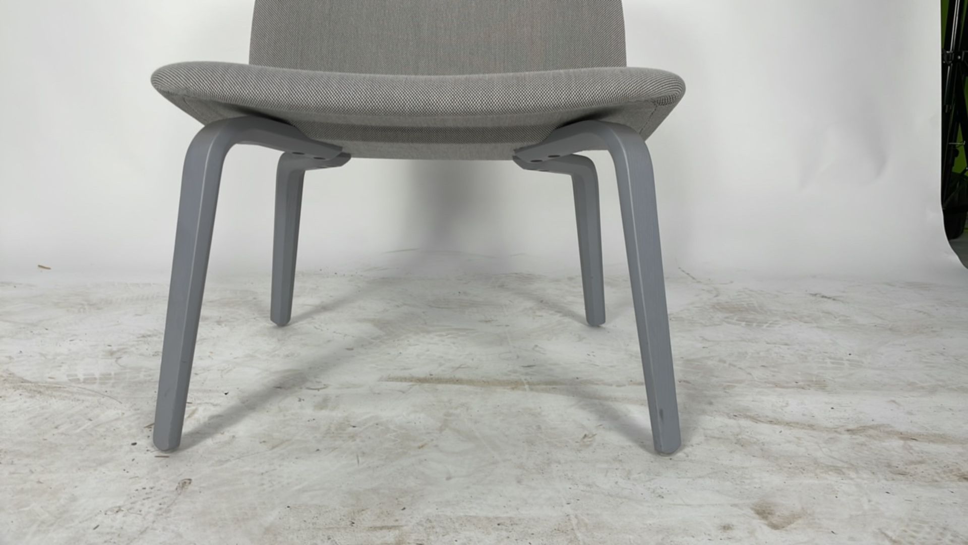 Grey chair - Image 2 of 3