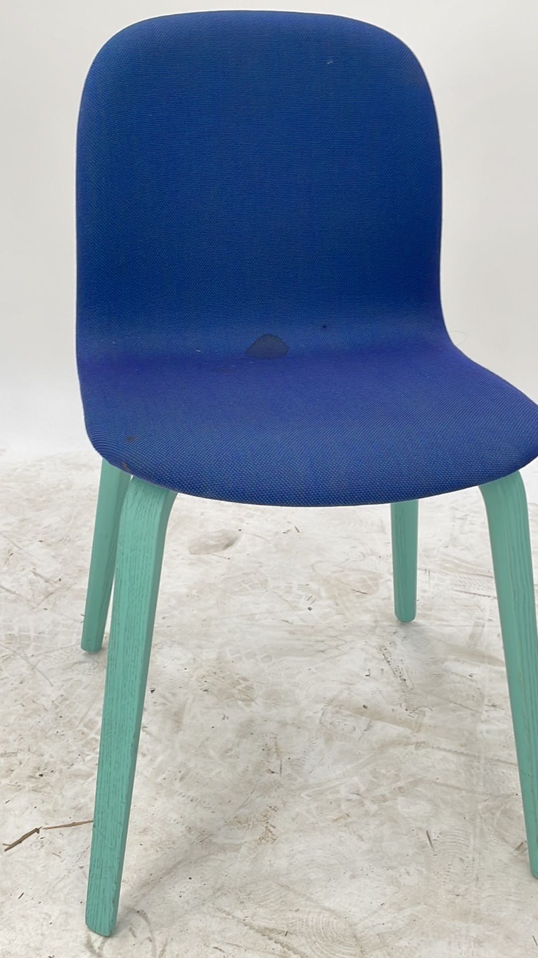 Blue urban style chair - Image 2 of 2