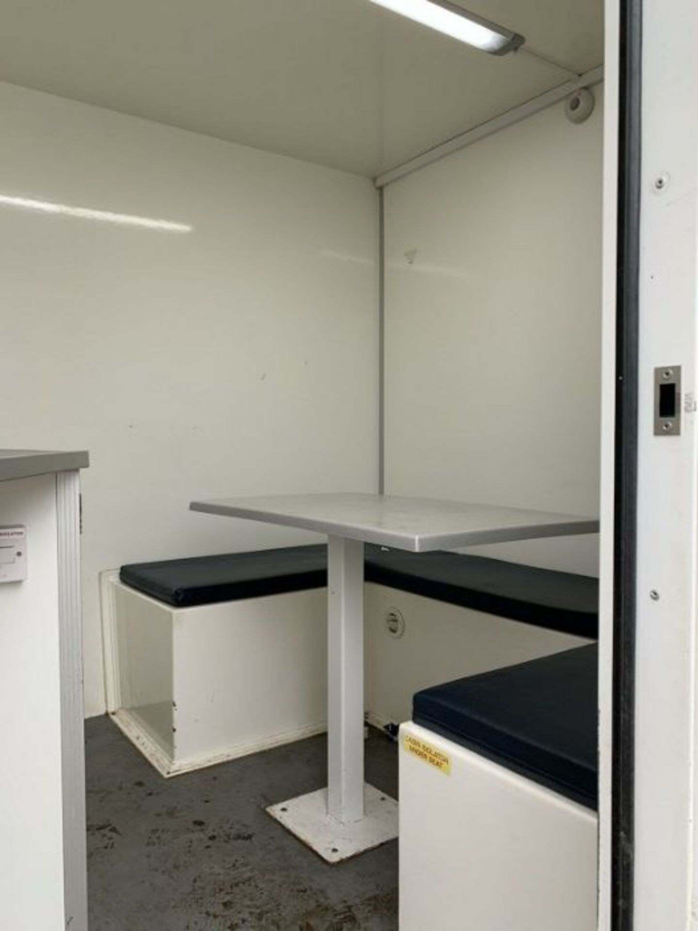 AJC ECO Towable Welfare Unit Canteen Dry Room Toil - Image 4 of 11