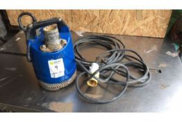 Submersible pump (A647439)