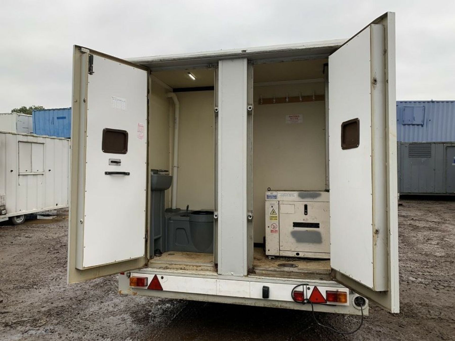 Groundhog GP360 Towable Site Welfare Unit Canteen - Image 8 of 11