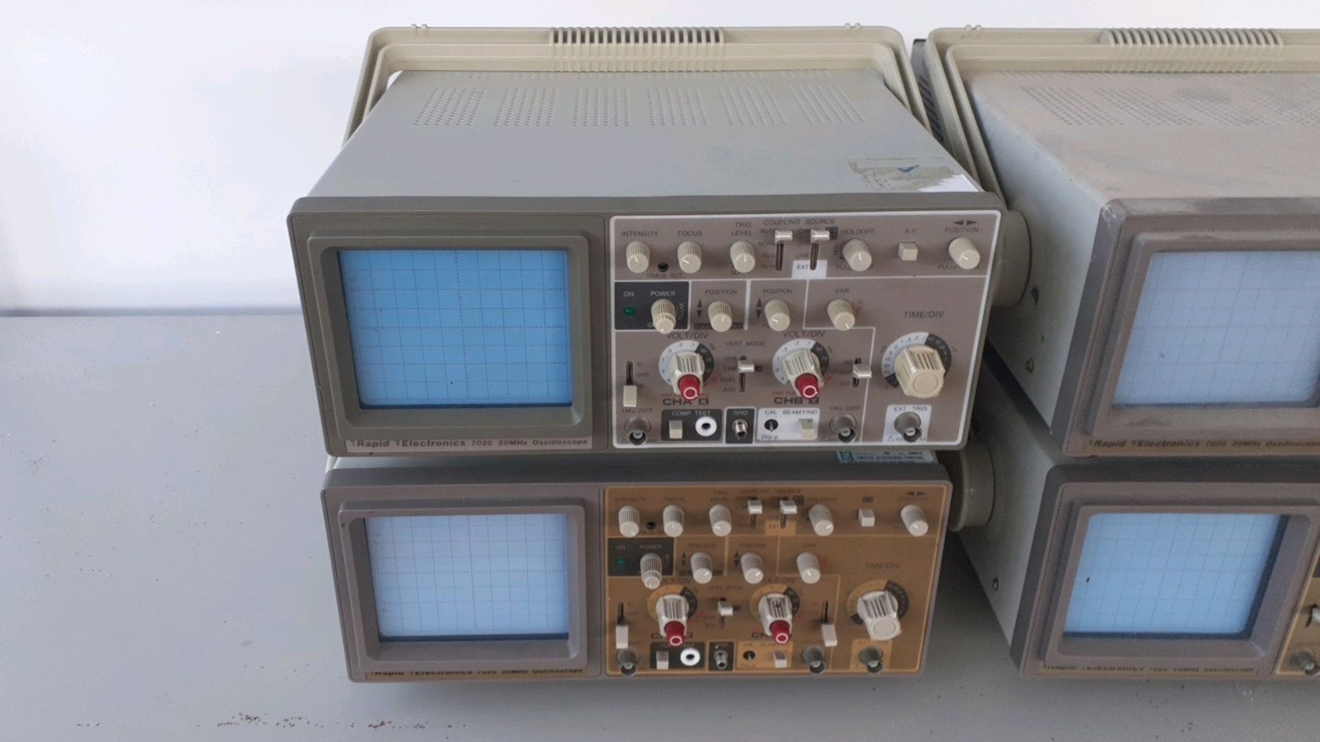 Oscilloscopes - Image 2 of 3