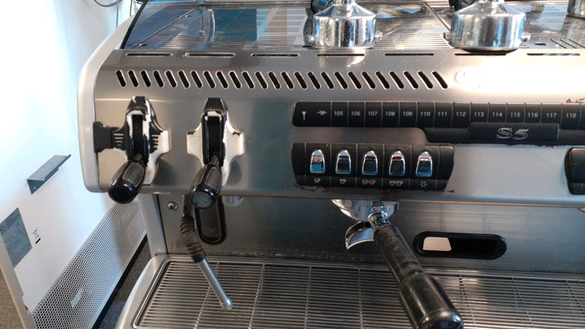 Espresso machine - Image 2 of 6