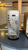 Hot drinks machine