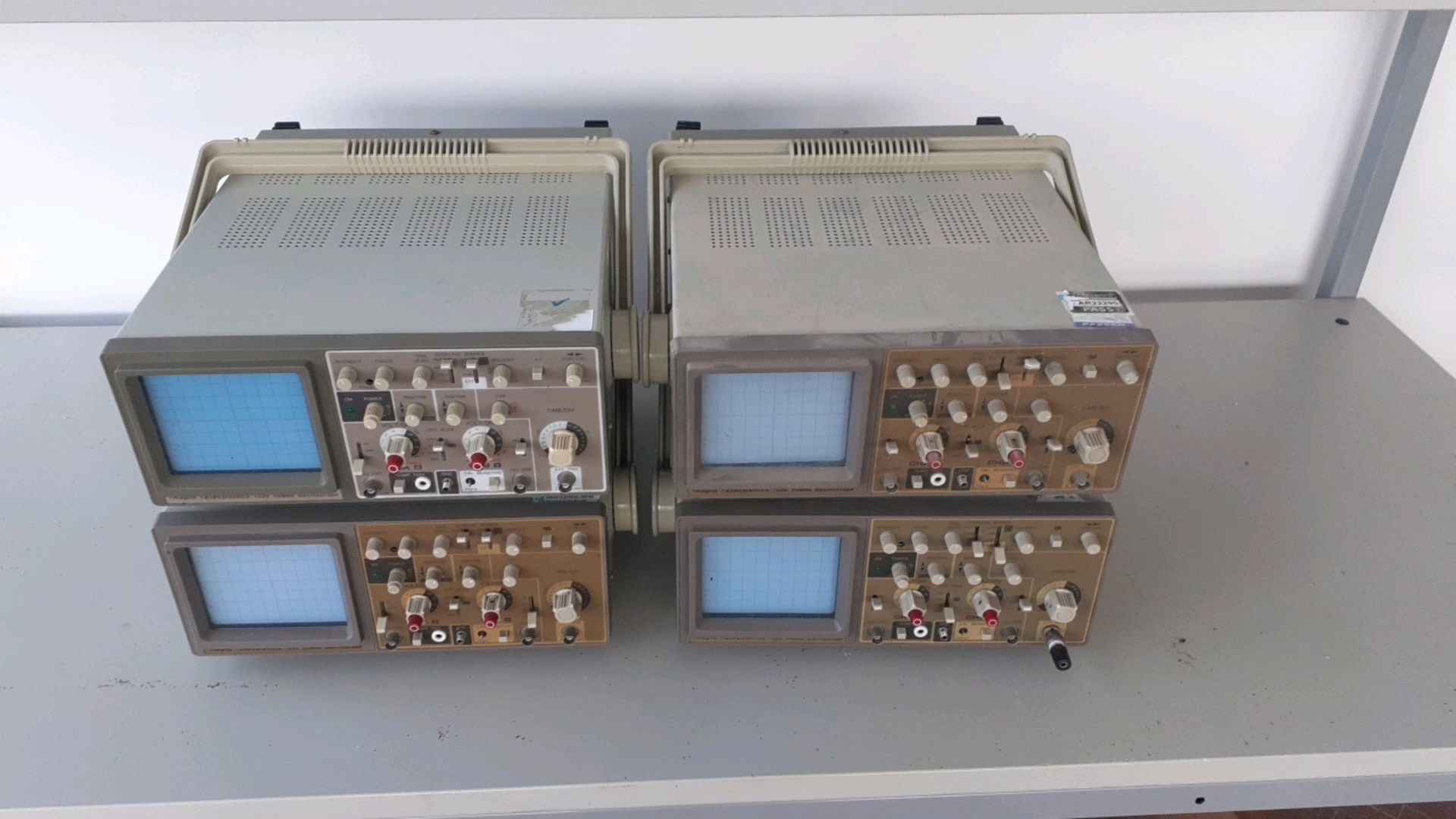 Oscilloscopes