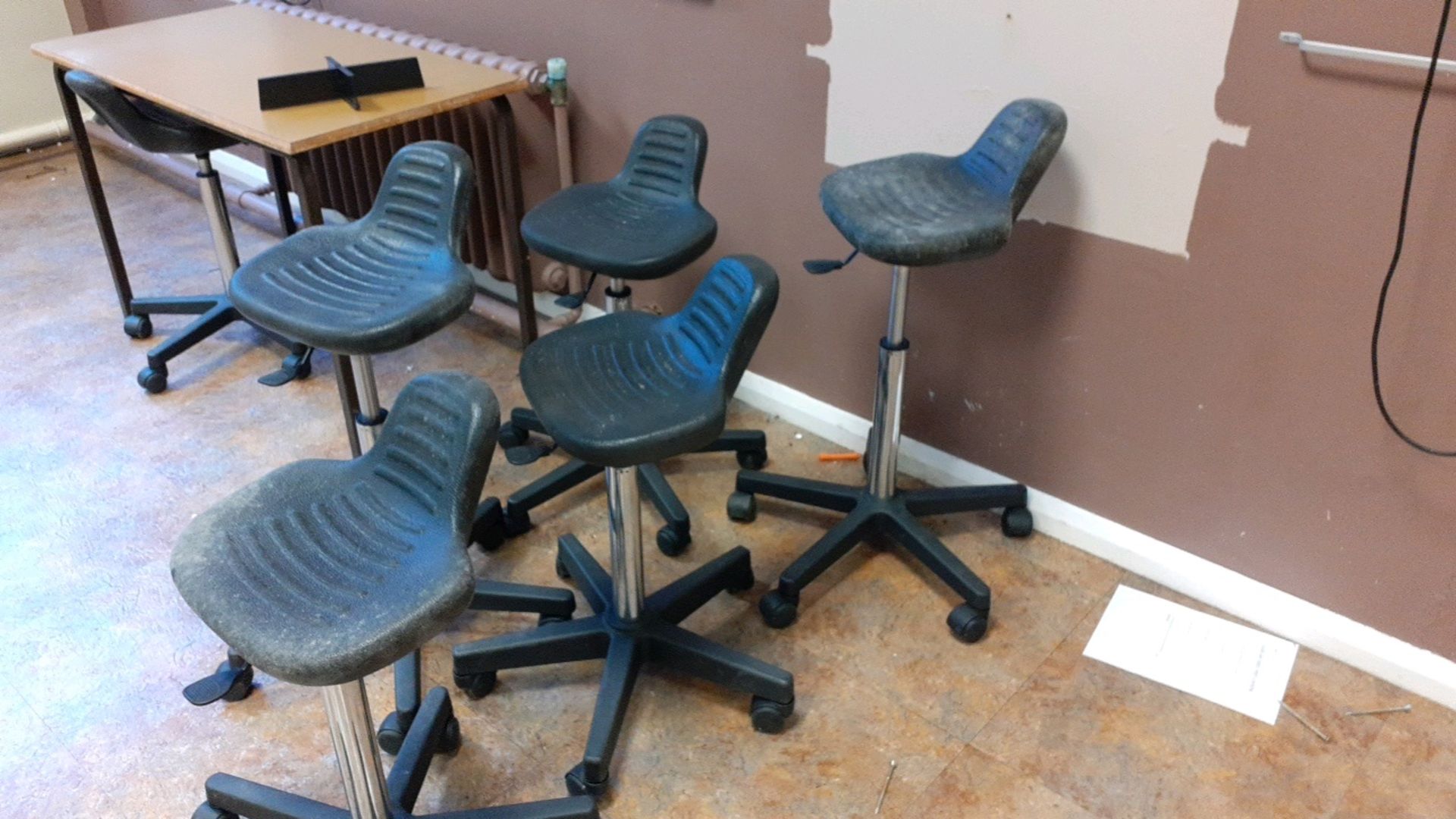 Therapist's stools - Image 2 of 2