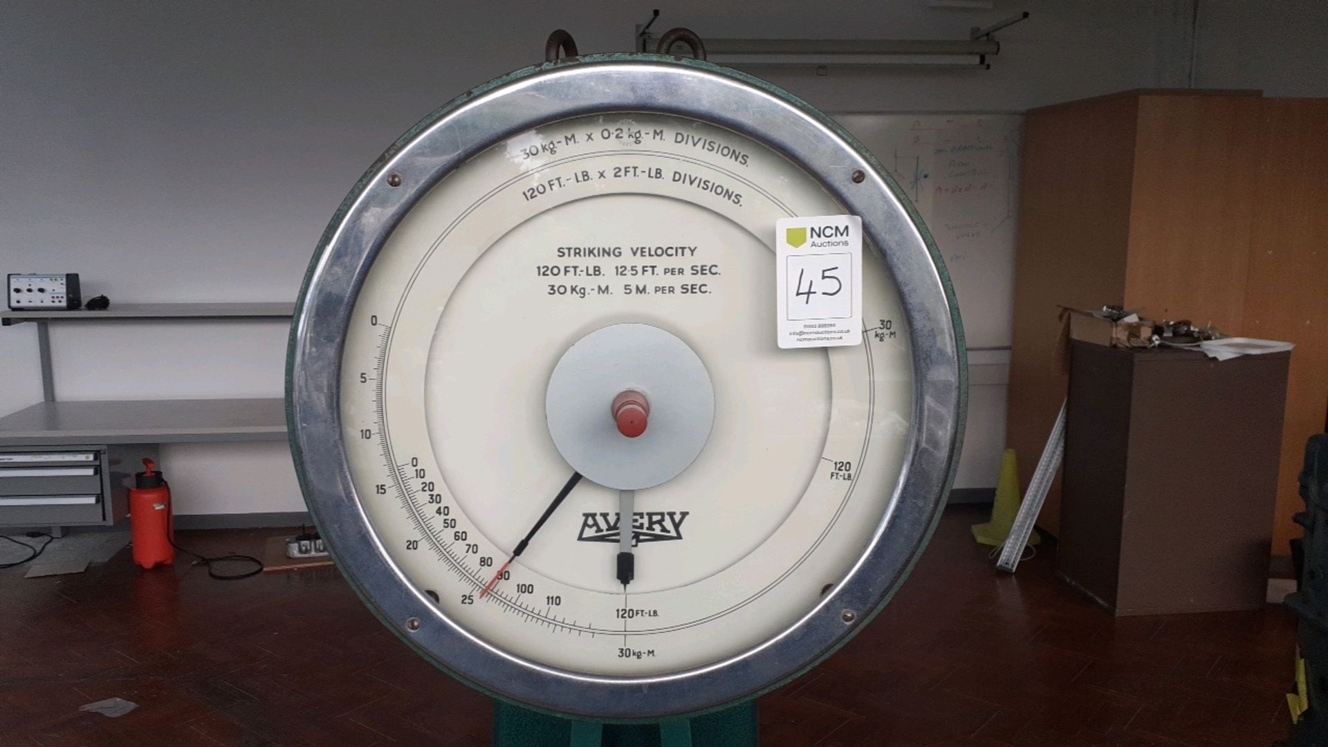 Impact testing scale - Image 2 of 4