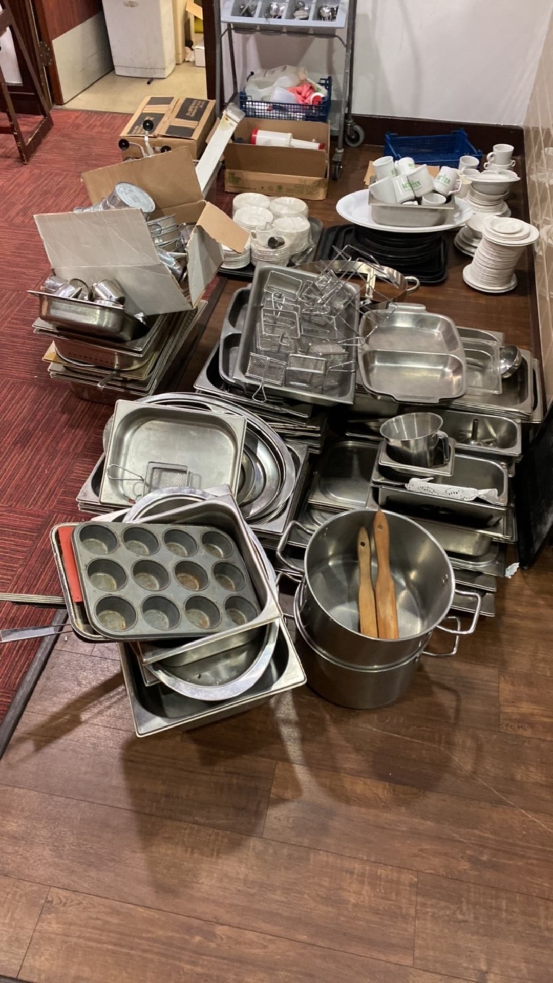 Assortment of kitchen silverware - Image 2 of 7