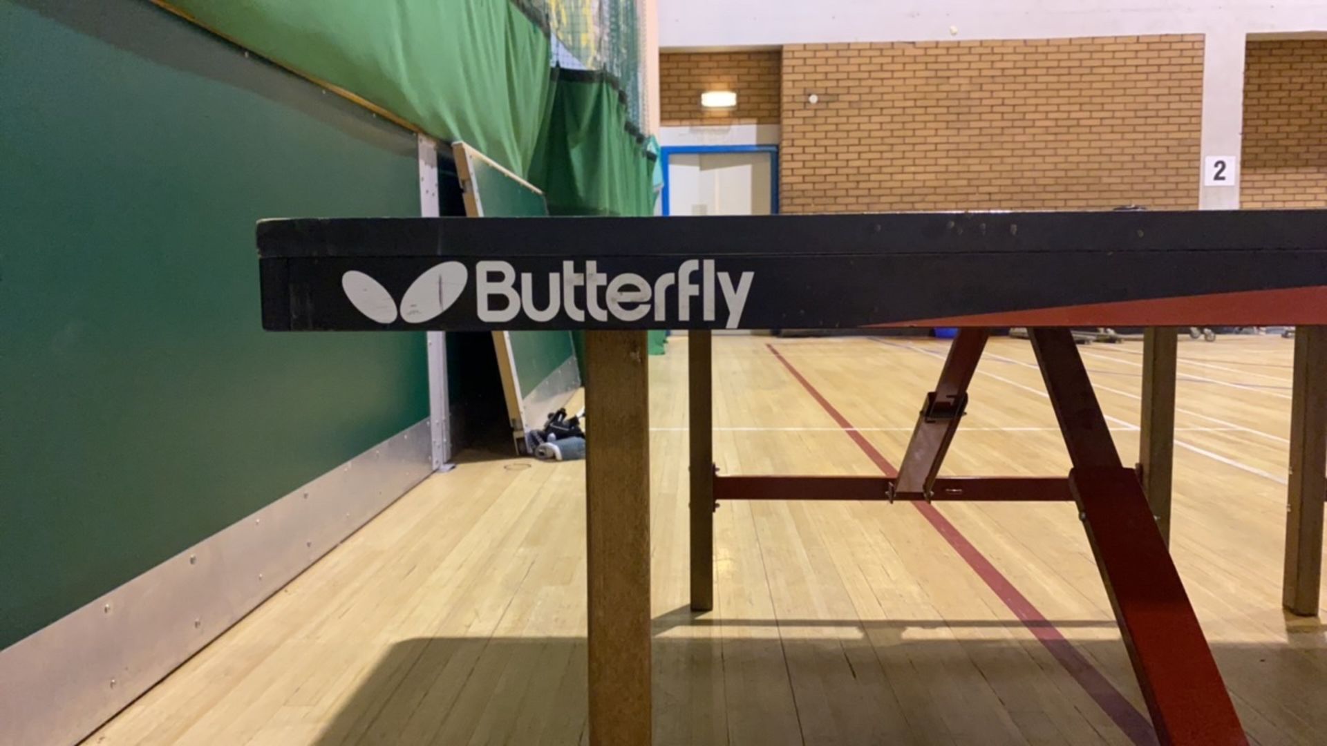 Butterfly Full size ping pong table net included - Image 6 of 6