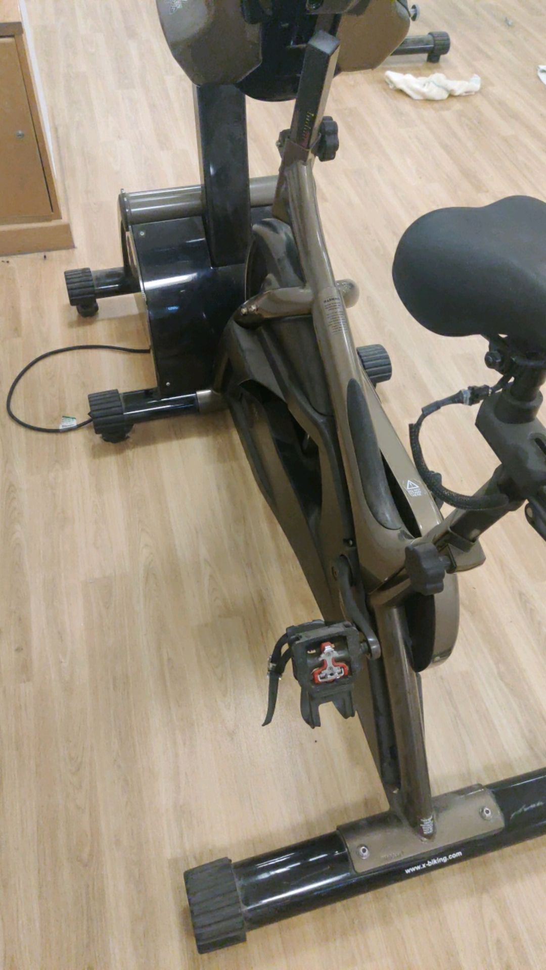 Xdream spinning bike trixter - Image 6 of 6
