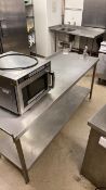 Stainless steel prep table with with fixed commerc