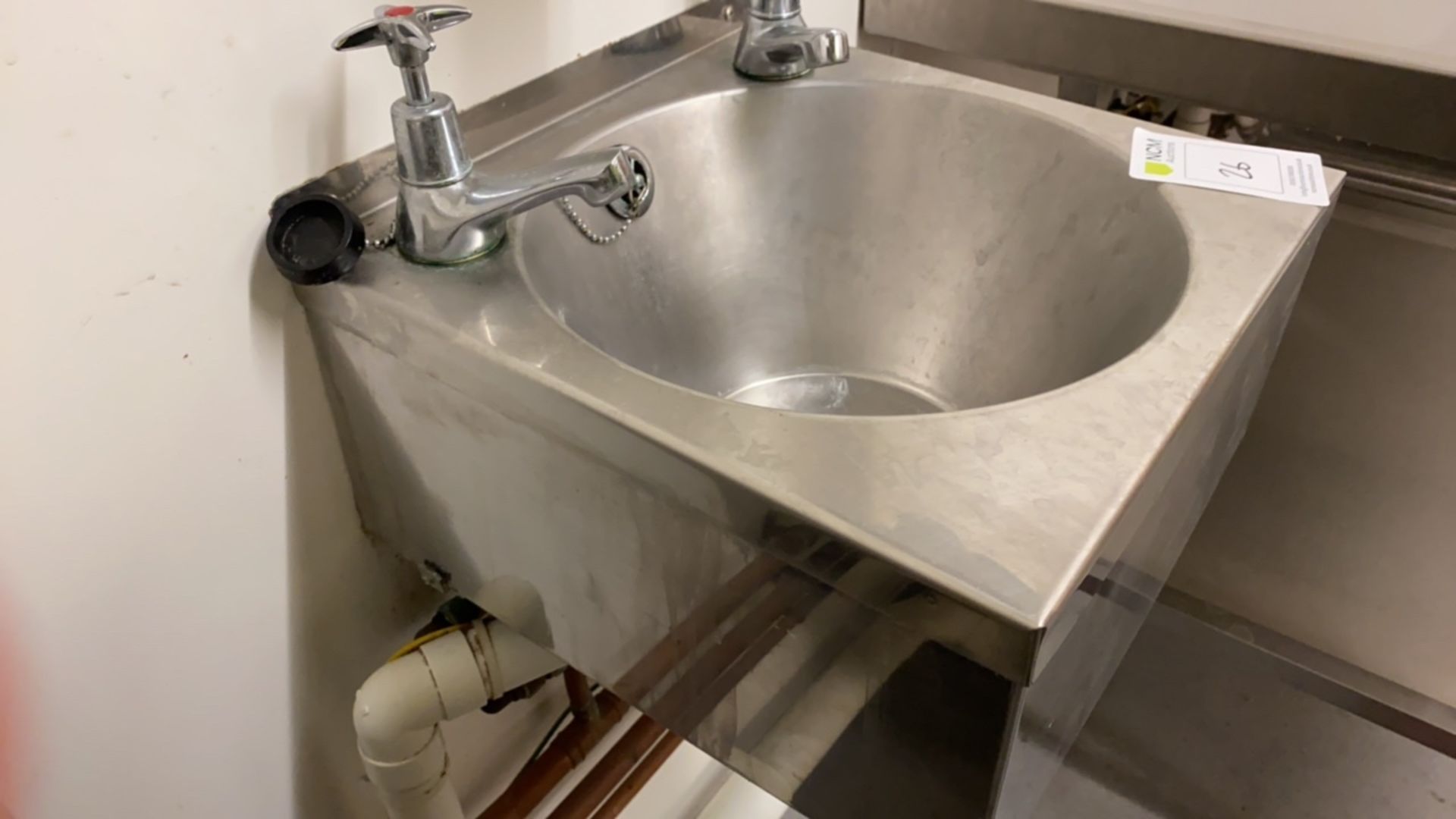 Small sink unit - Image 4 of 4