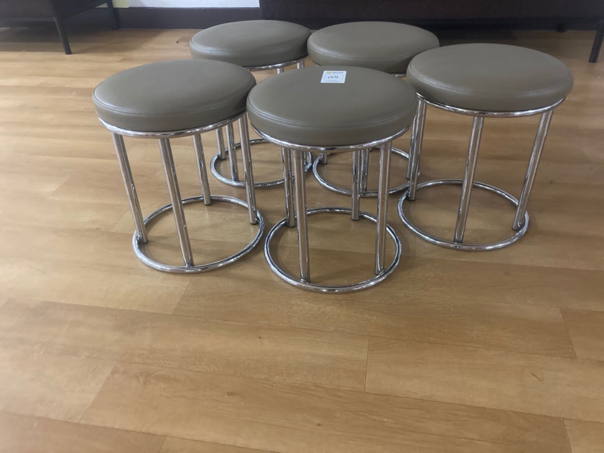 Stools - Image 3 of 3