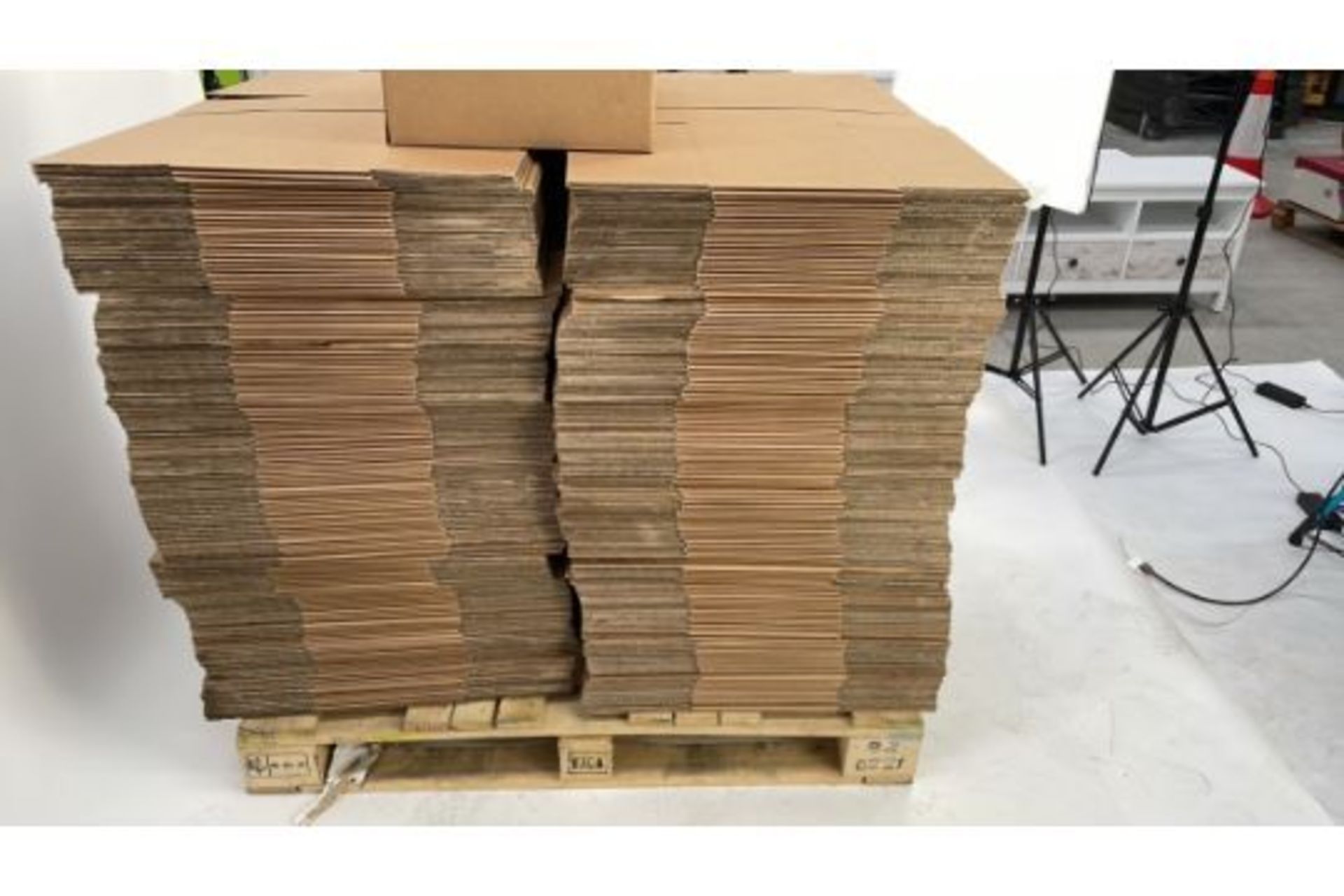 Pallet Of Cardboard Boxes - Image 5 of 5